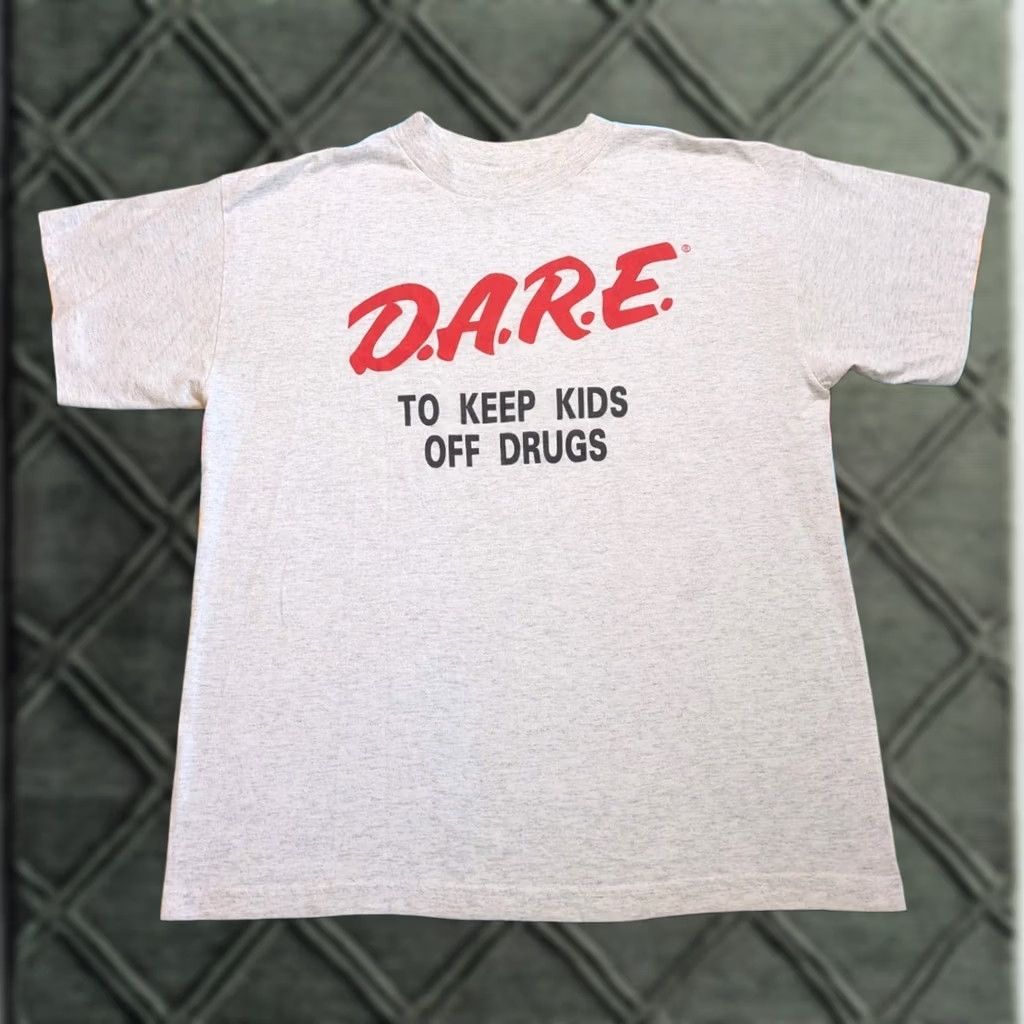 Vintage VINTAGE D.A.R.E. Shirt Large Resist Drugs Grunge Made In USA Single Stitch Gray Mens Size US L / EU 52-54 / 3 - 1 Thumbnail