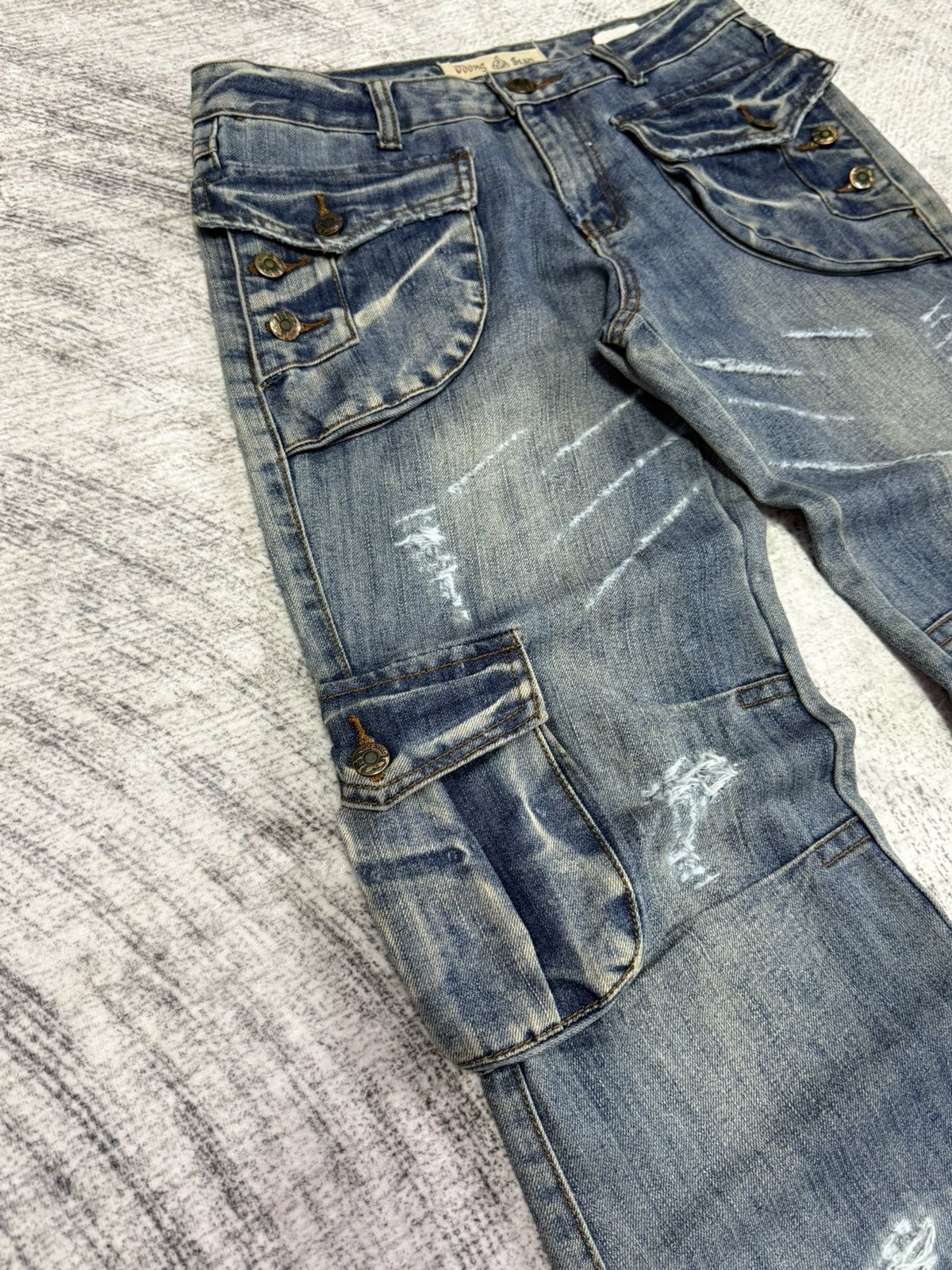 LOWBOX × Le Grande Bleu (L.G.B.) × Tete Homme Bbong San Japan Asymmetrical Cargo Pocket Flared Jeans Size US 30 / EU 46 - 7 Thumbnail