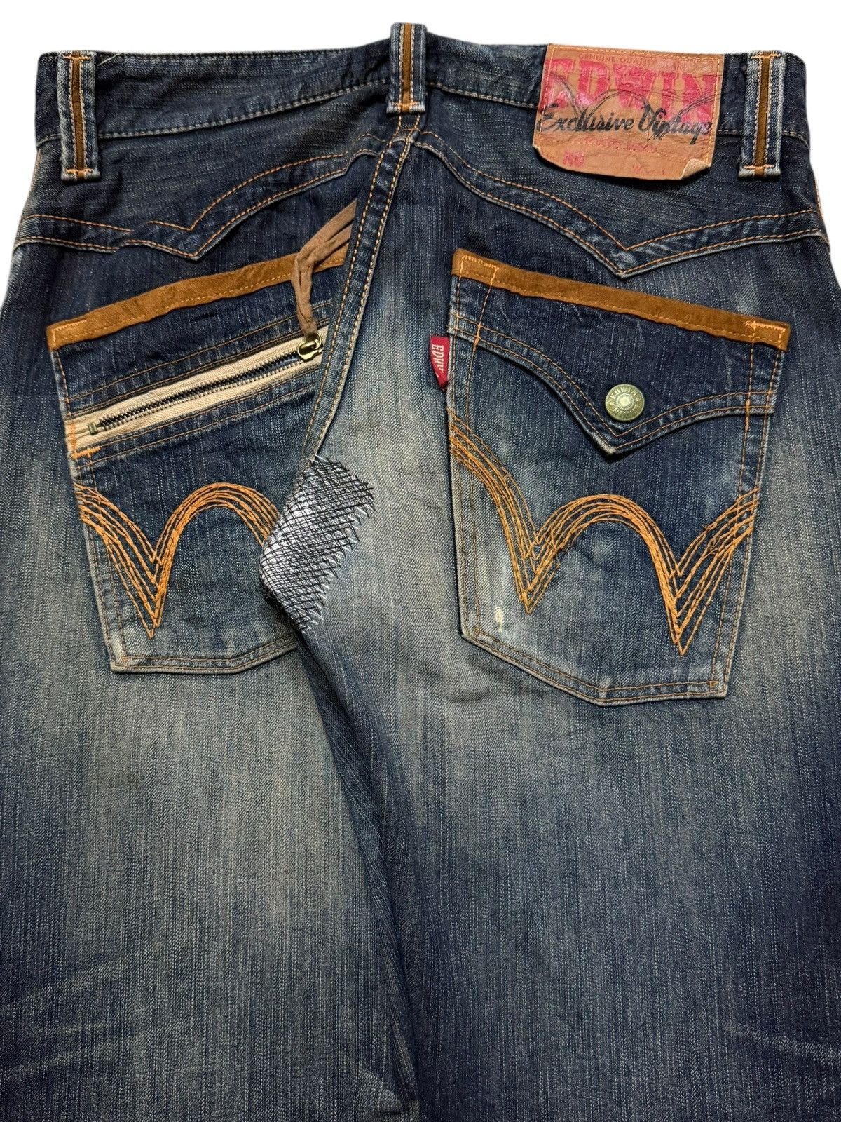 Edwin Vintage 90s Edwin XV Blue Faded Wash Whiskers Straight Leg Size US 34 / EU 50 - 6 Thumbnail