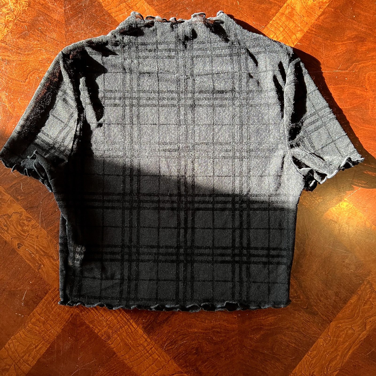 Urban Outfitters Black Mesh Plaid Crop Top Size S / US 4 / IT 40 - 2 Thumbnail