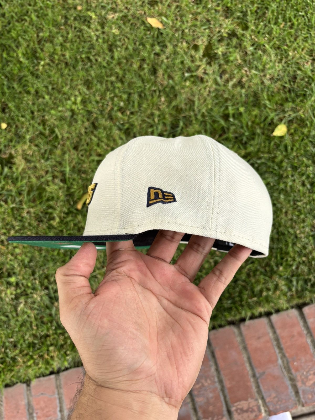 New Era 71/4 Vintage Houston Astros Fitted Size 44 - 3 Thumbnail