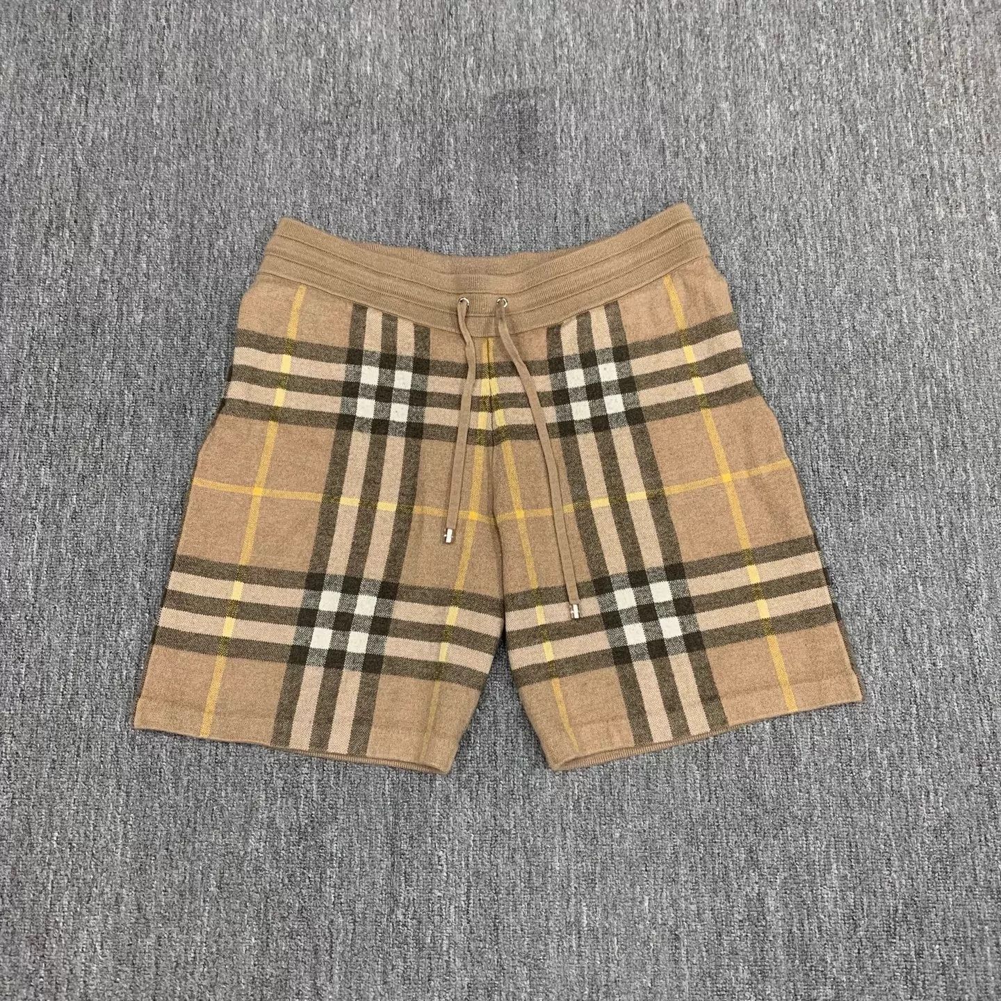 BURBERRY Classic Stripe Wool Knit Shorts XL 95 New