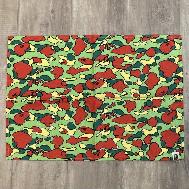 Bape 🔥Vintage🔥 BAPE Psyche Camo placemat a bathing ape NIGO Size ONE SIZE - 1 Thumbnail