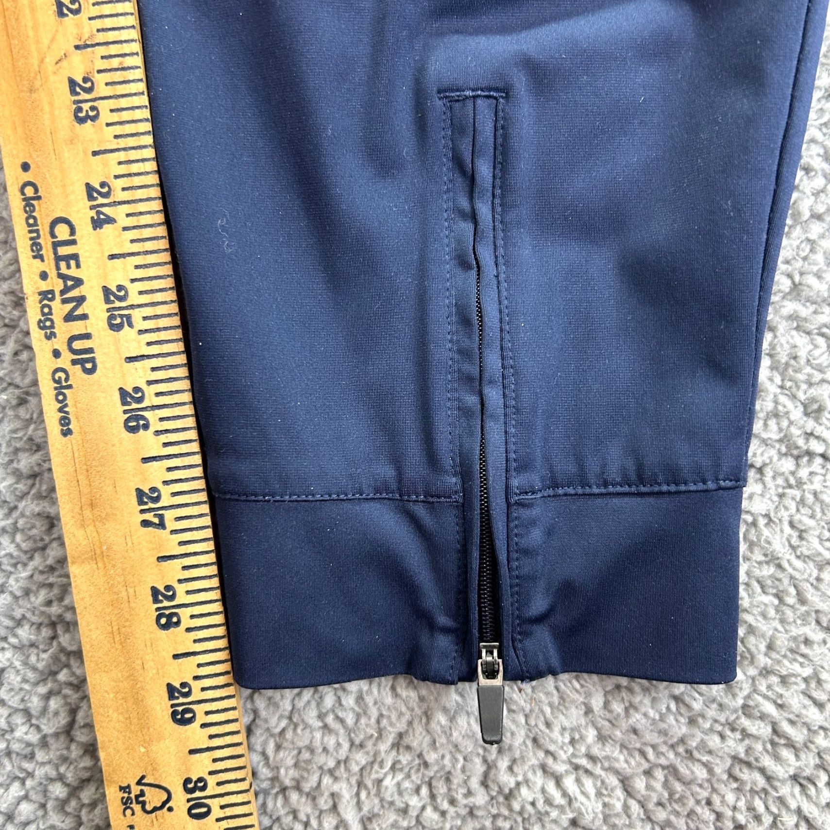 Rhone Rhone Pants Men's Medium Navy Pockets Commuter Tapered Leg Ankle Zip Chino Size US 31 - 6 Thumbnail