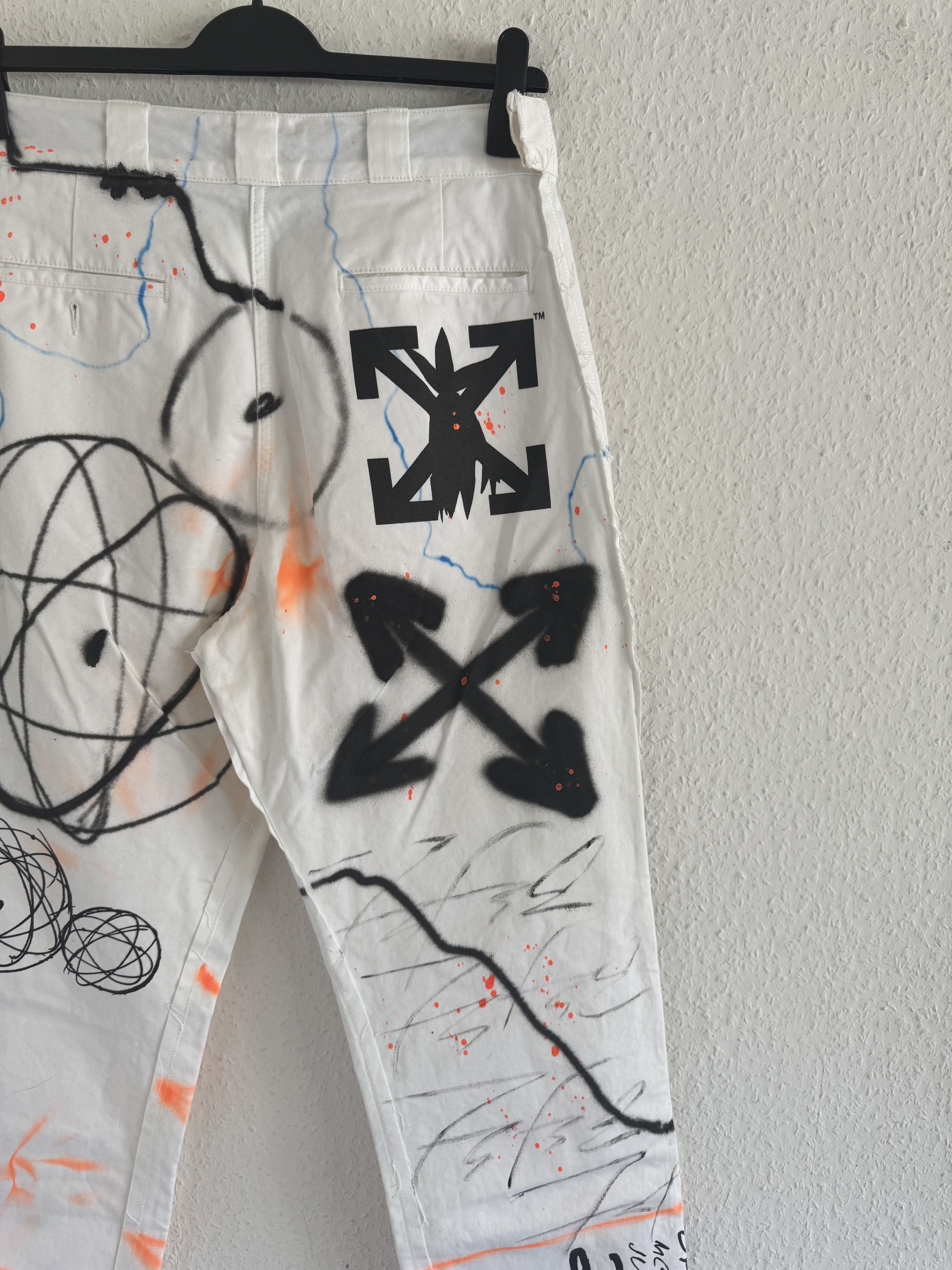 Futura × Off-White Futura spraypaint carpenter pants Size US 30 / EU 46 - 18 Thumbnail