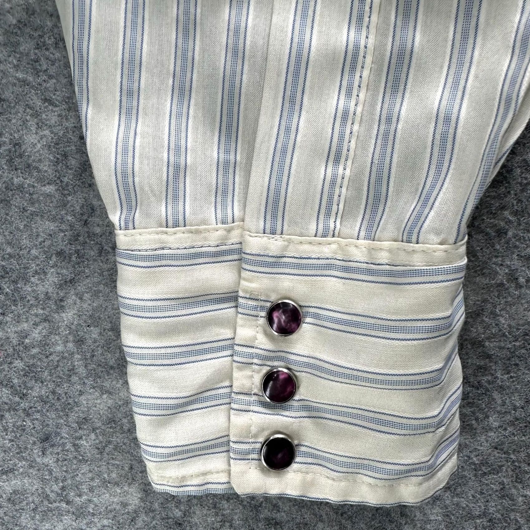 Wrangler Vintage Wrangler Shirt Mens M White Striped Western Snap Button Long Tails USA Size US M / EU 48-50 / 2 - 5 Thumbnail