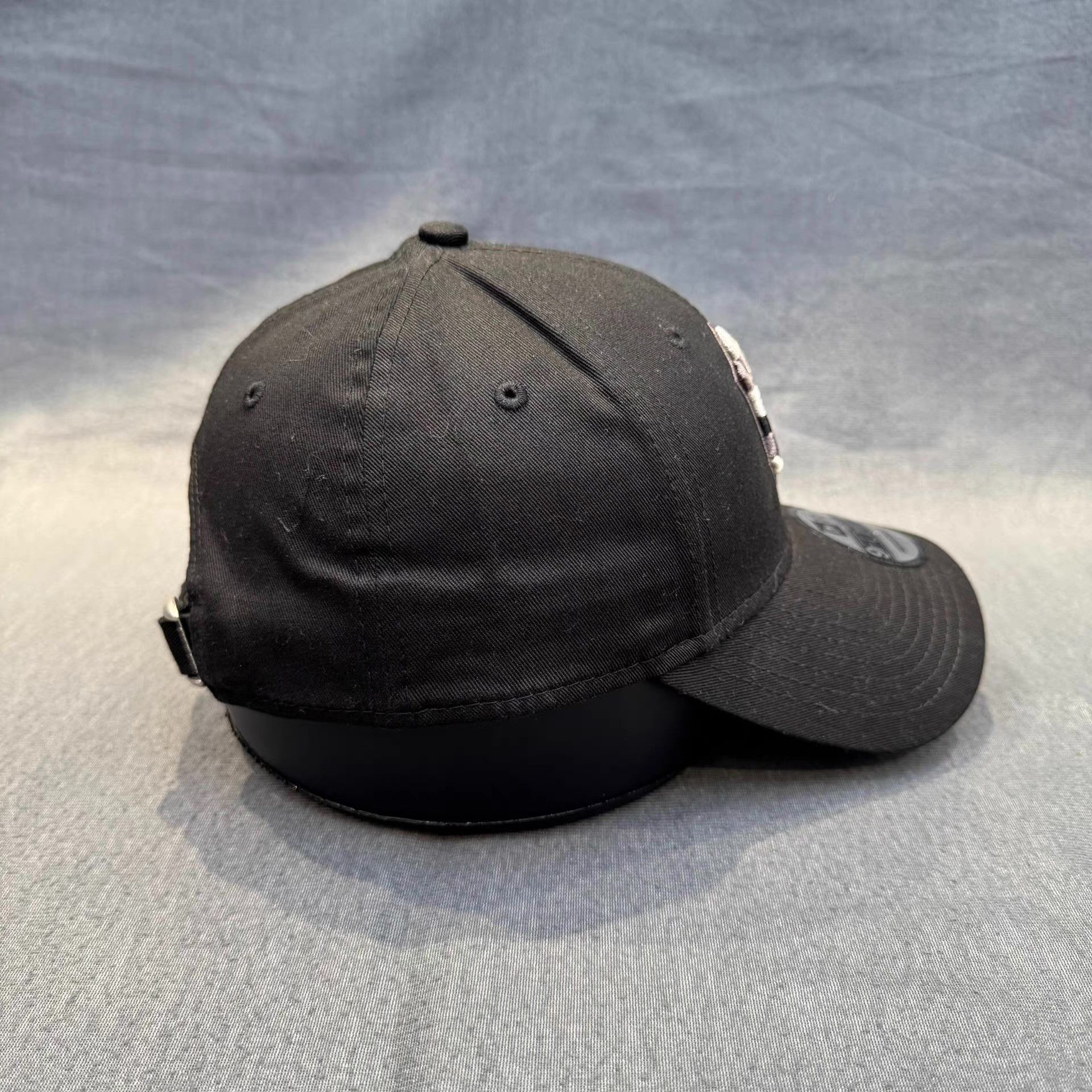 New Era New Era baseball cap with side logo curved brim Q5 Size ONE SIZE - 5 Thumbnail