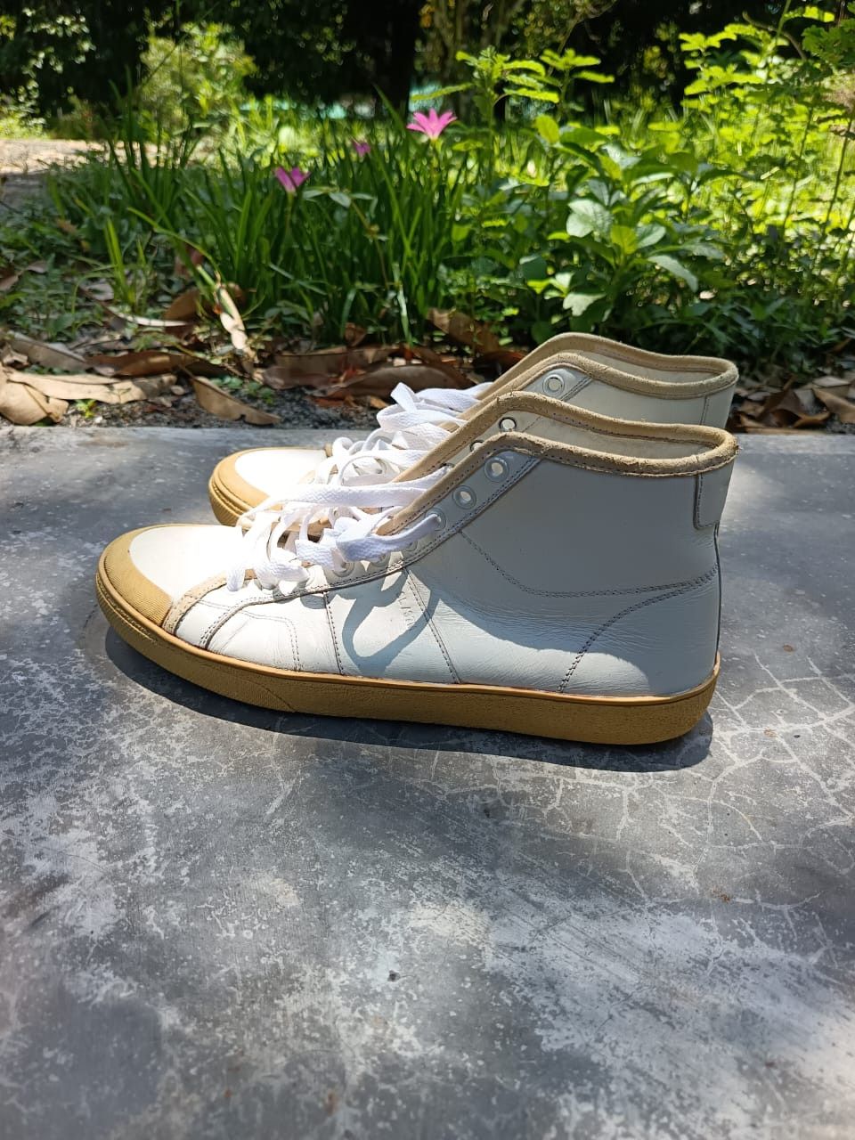 Saint Laurent Paris × Yves Saint Laurent Saint Laurent Paris leather High top trainers us 7/uk6.5 Size ONE SIZE - 8 Thumbnail