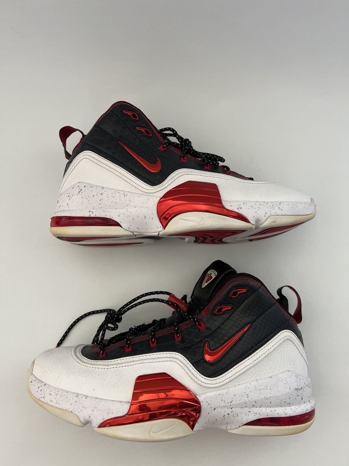 Nike Nike Air Pippen 6 Size US 10 / EU 43 - 1 Thumbnail