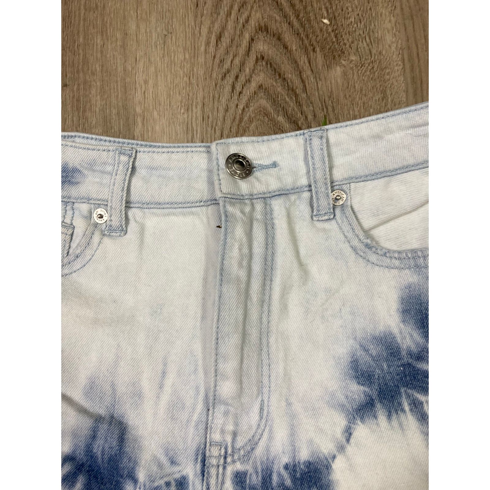 American Eagle Outfitters American Eagle Women's Tie Dye Denim Shorts Shortie 4 Size 27" / US 4 / IT 40 - 5 Thumbnail