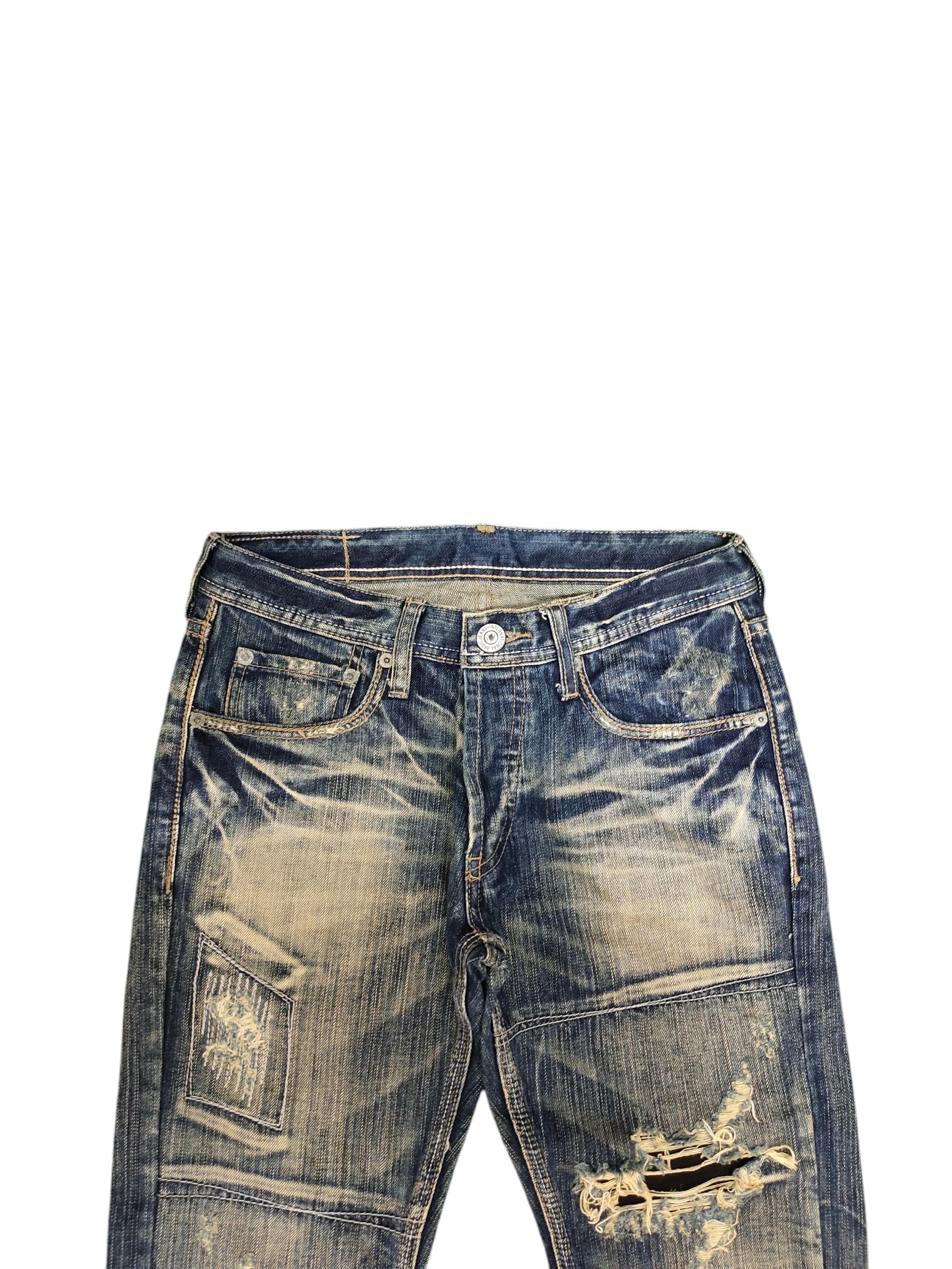Self Edge Difference Rupert Japan Clawmark Distress Faded Denim Jeans Size US 30 / EU 46 - 2 Thumbnail