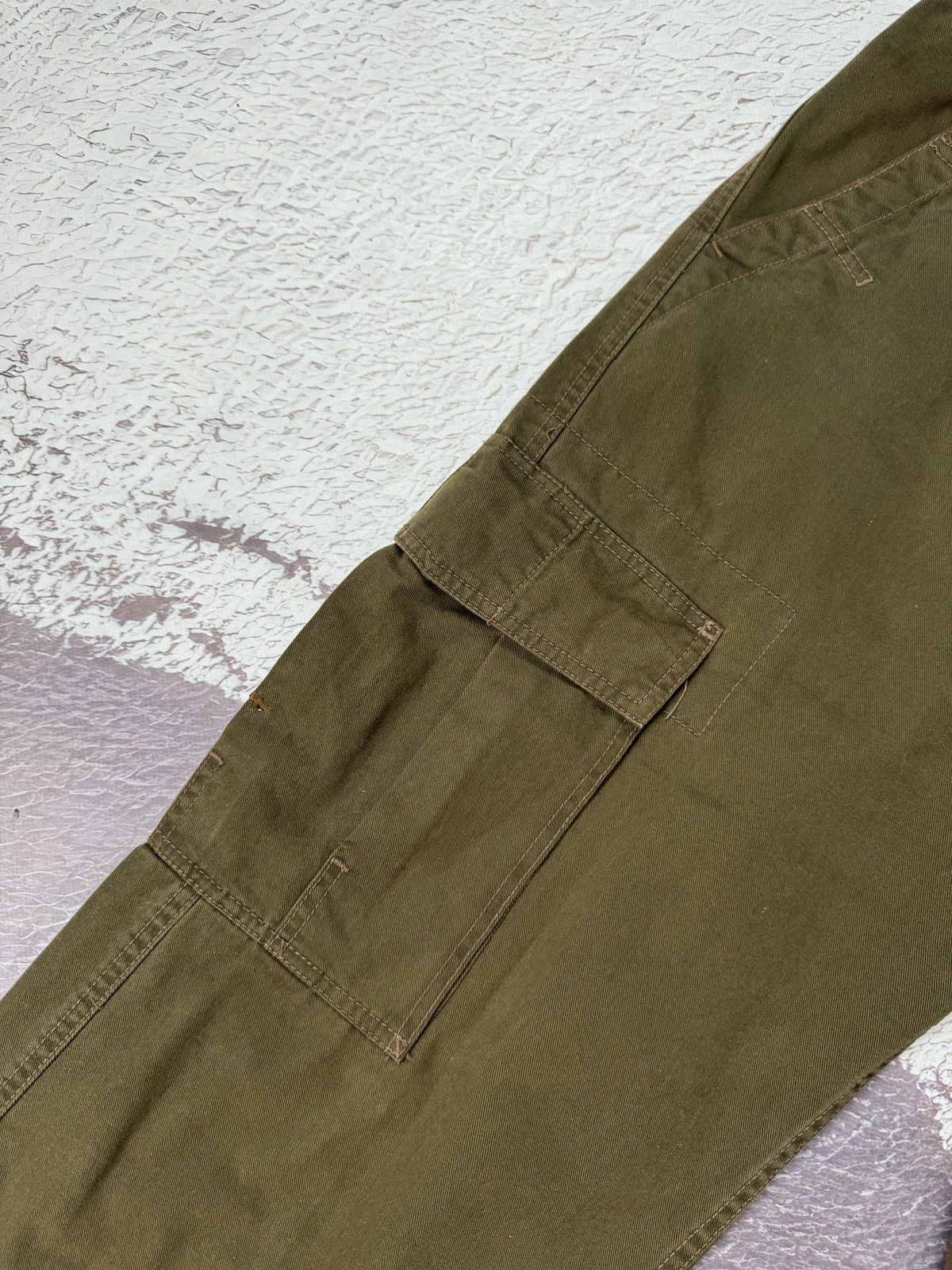 Levi's Levi’s vintage Cargo Loose Straight Baggy pants size 34 Size US 34 / EU 50 - 7 Thumbnail