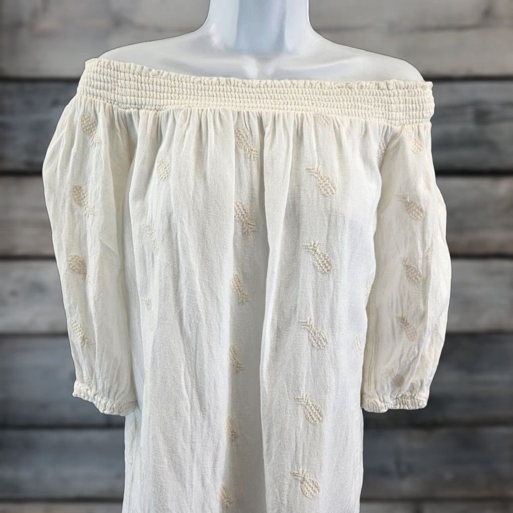 Old Navy VINTAGE Old Navy Womens Off The Shoulder Tunic XS White Embroidered Pineapples Size XS / US 0-2 / IT 36-38 - 1 Thumbnail