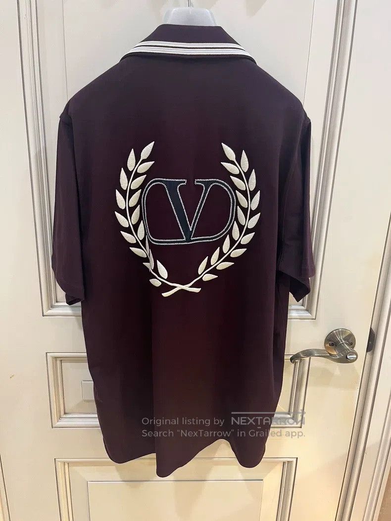 Other Valentino Heavy work embroidered short-sleeved shirt Size US S / EU 44-46 / 1 - 6 Thumbnail
