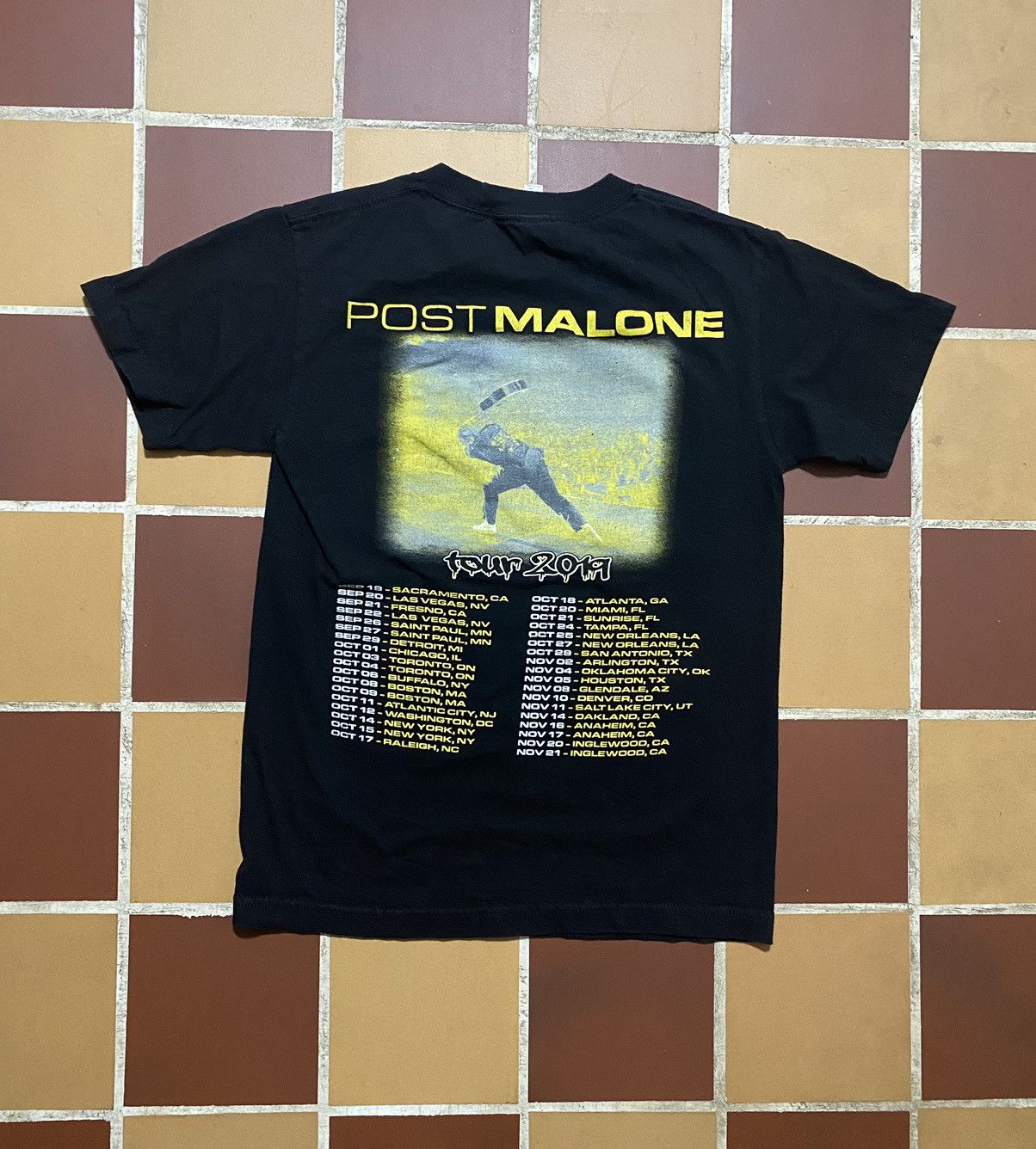 Band Tees Post Malone 2019 Tour Shirt Size US S / EU 44-46 / 1 - 2 Thumbnail