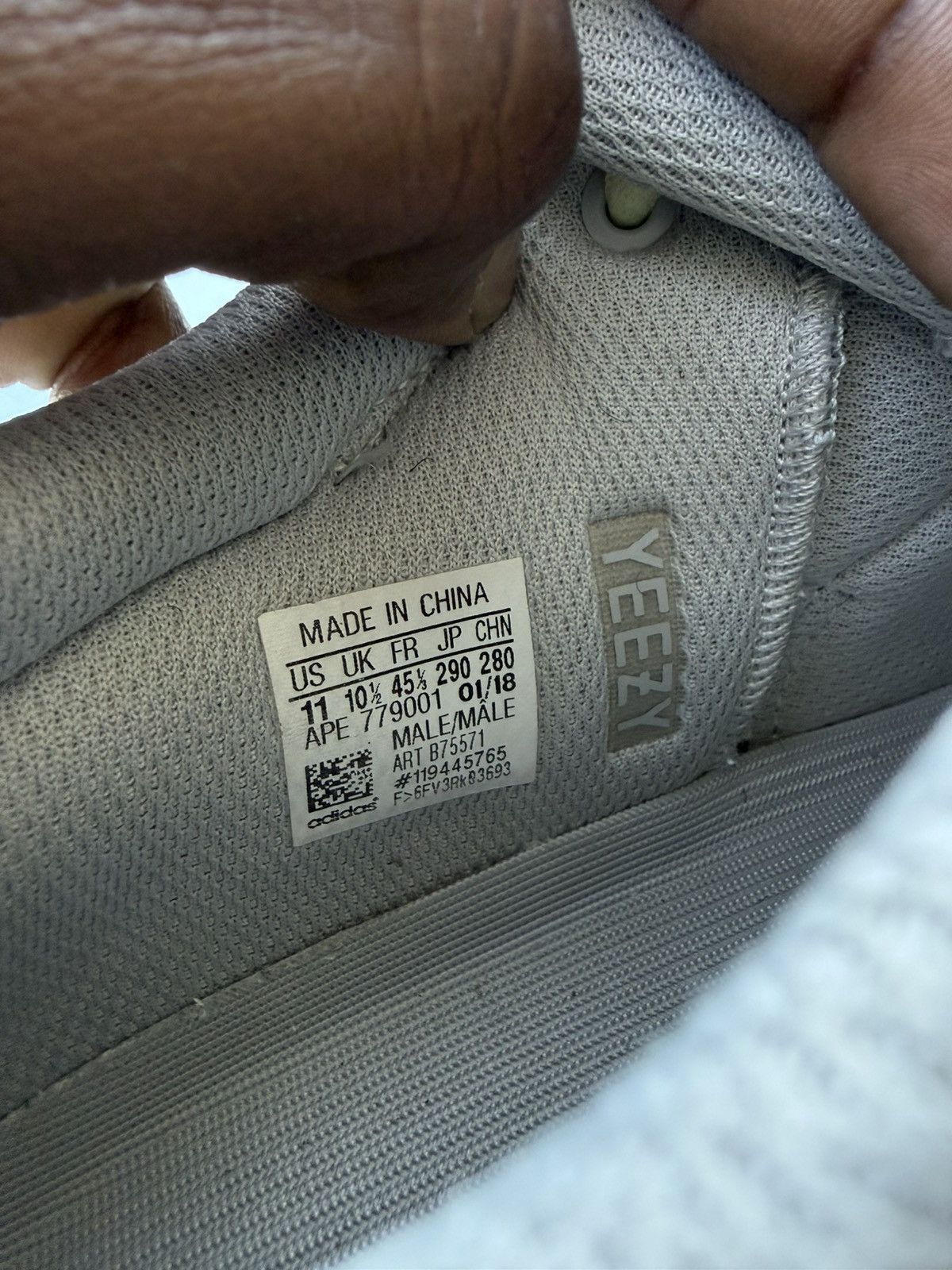 Yeezy Yeezy Boost 700 Wave Runner (No Box) Size US 11 / EU 44 - 4 Thumbnail