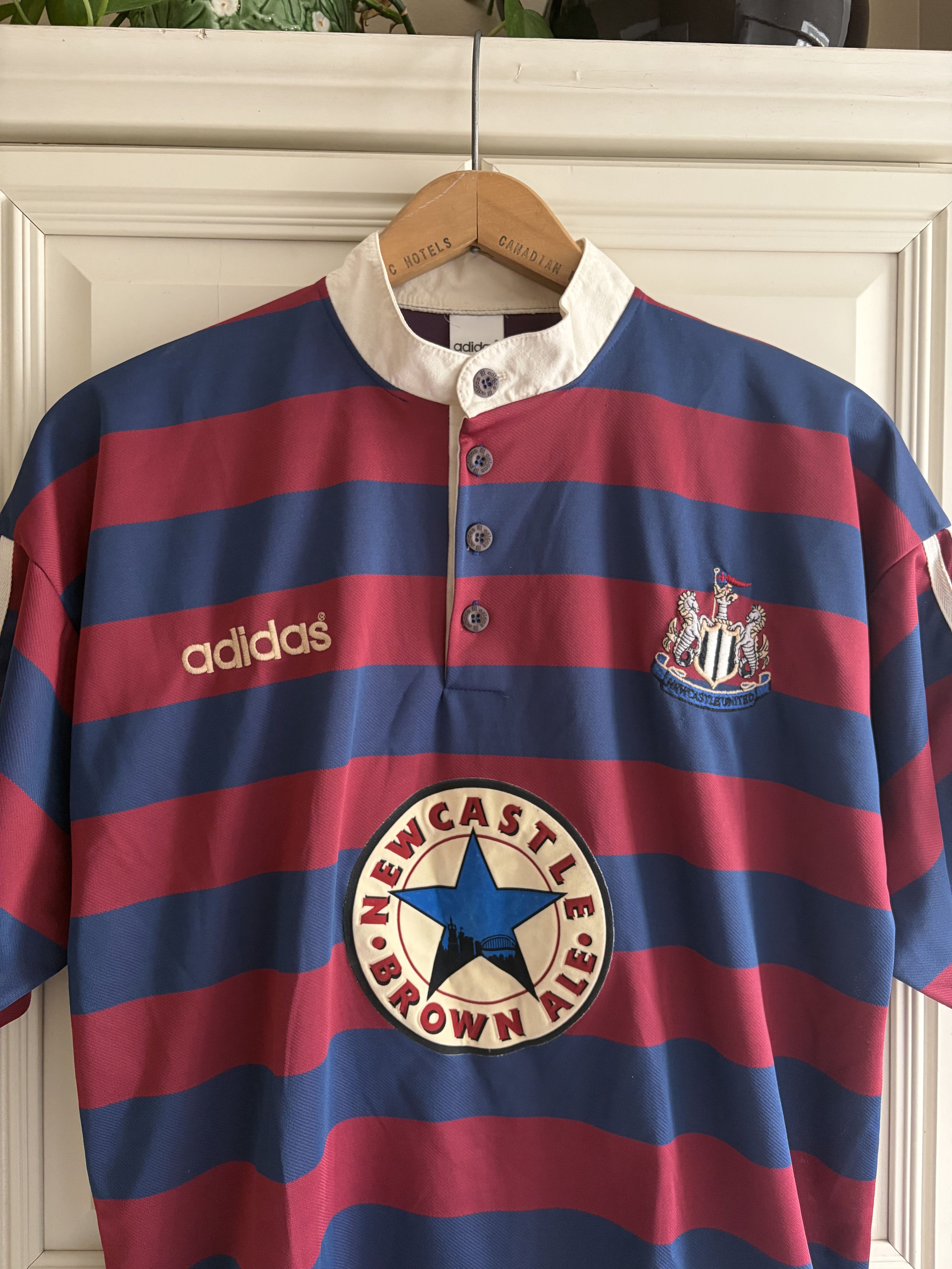 Adidas Vintage Adidas Newcastle 1995/96 Away Soccer Jersey Size US L / EU 52-54 / 3 - 3 Thumbnail