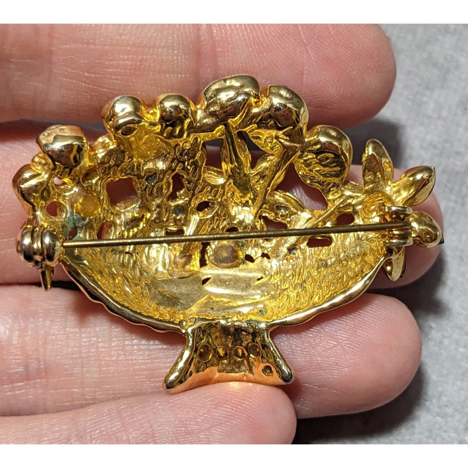 Other Vintage Floral Basket Glam Rhinestone Brooch Size ONE SIZE - 6 Thumbnail