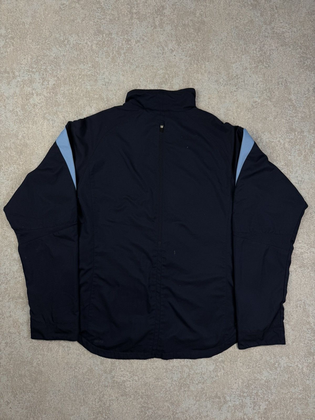 Nike Vintage Nike Court Dri-Fit Nylon Jacket Size M Size US M / EU 48-50 / 2 - 3 Thumbnail