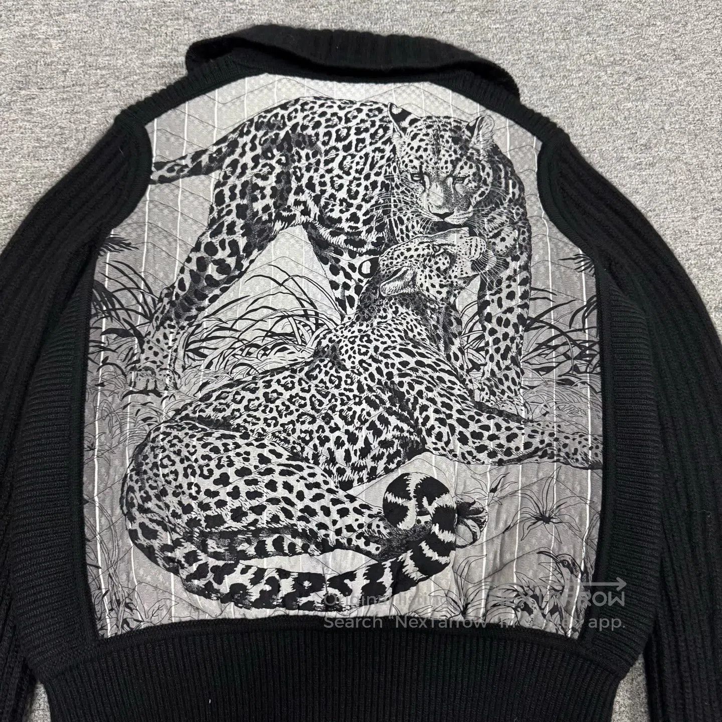 Hermes Hermes Leopard print on the back Silk-sewn short coat| Size S / US 4 / IT 40 - 4 Thumbnail