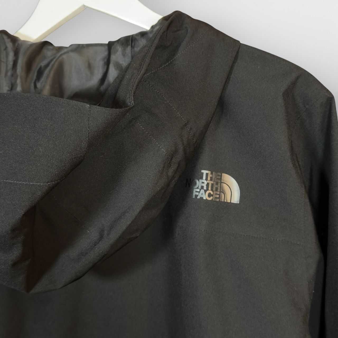 The North Face North Face DryVent Lightweight Shell Rain Jacket Size US S / EU 44-46 / 1 - 8 Thumbnail