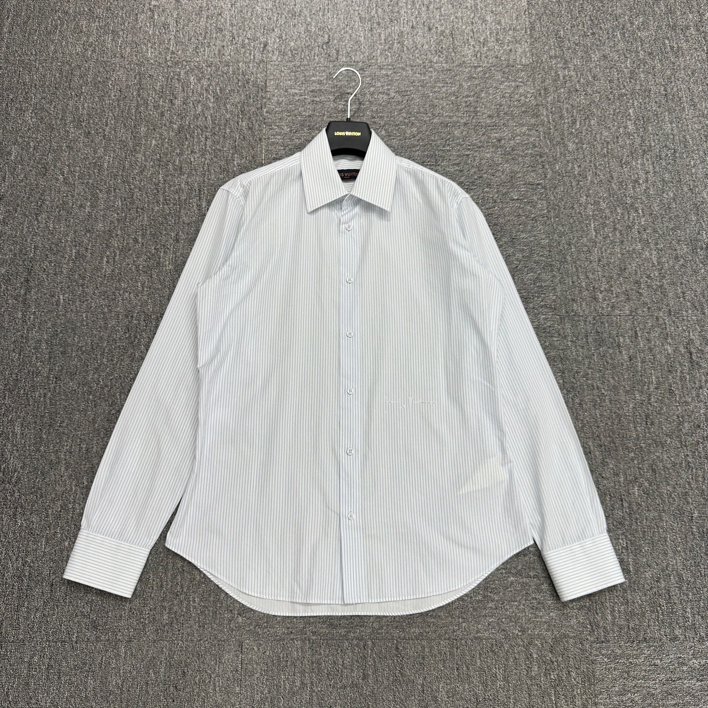 Louis Vuitton Louis Vuitton Striped Button Up Shirt Size L Size US L / EU 52-54 / 3 - 1 Thumbnail