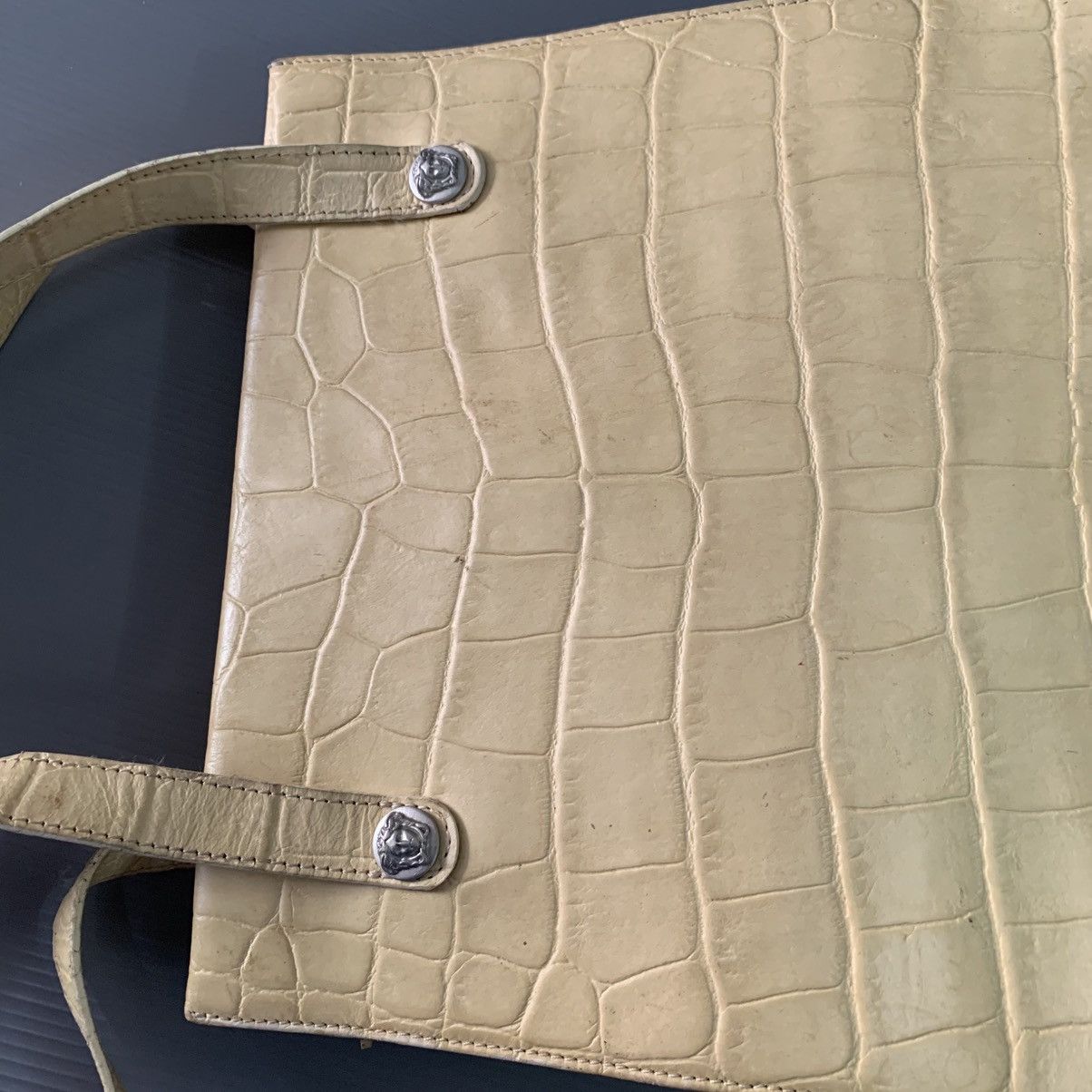 Versace Gianni Versace Leather Shoulder Bag Size ONE SIZE - 8 Thumbnail