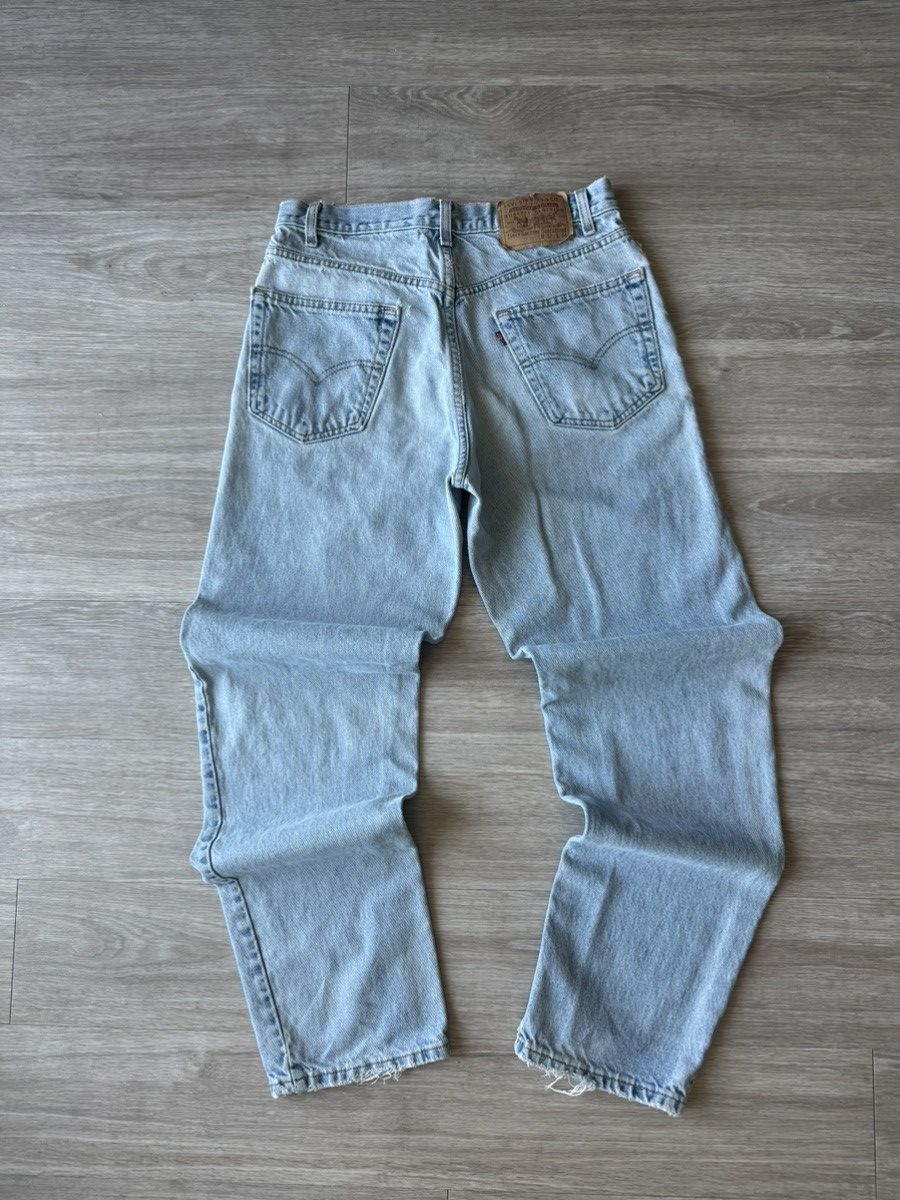 Levi's Vintage Clothing Vintage Levi’s 468 Relaxed Fit 32x34 Y2K Light Wash Red Tab Size US 32 / EU 48 - 8 Thumbnail