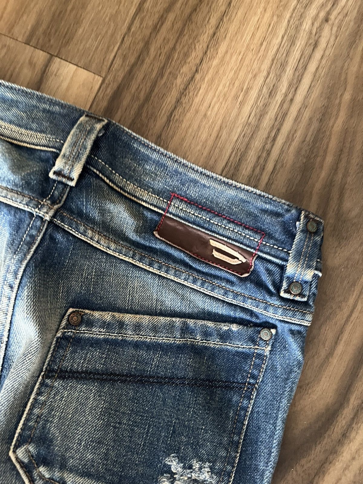 Diesel Vintage Diesel Woman’sJeans Size 27 Y2K Size 27" / US 4 / IT 40 - 6 Thumbnail