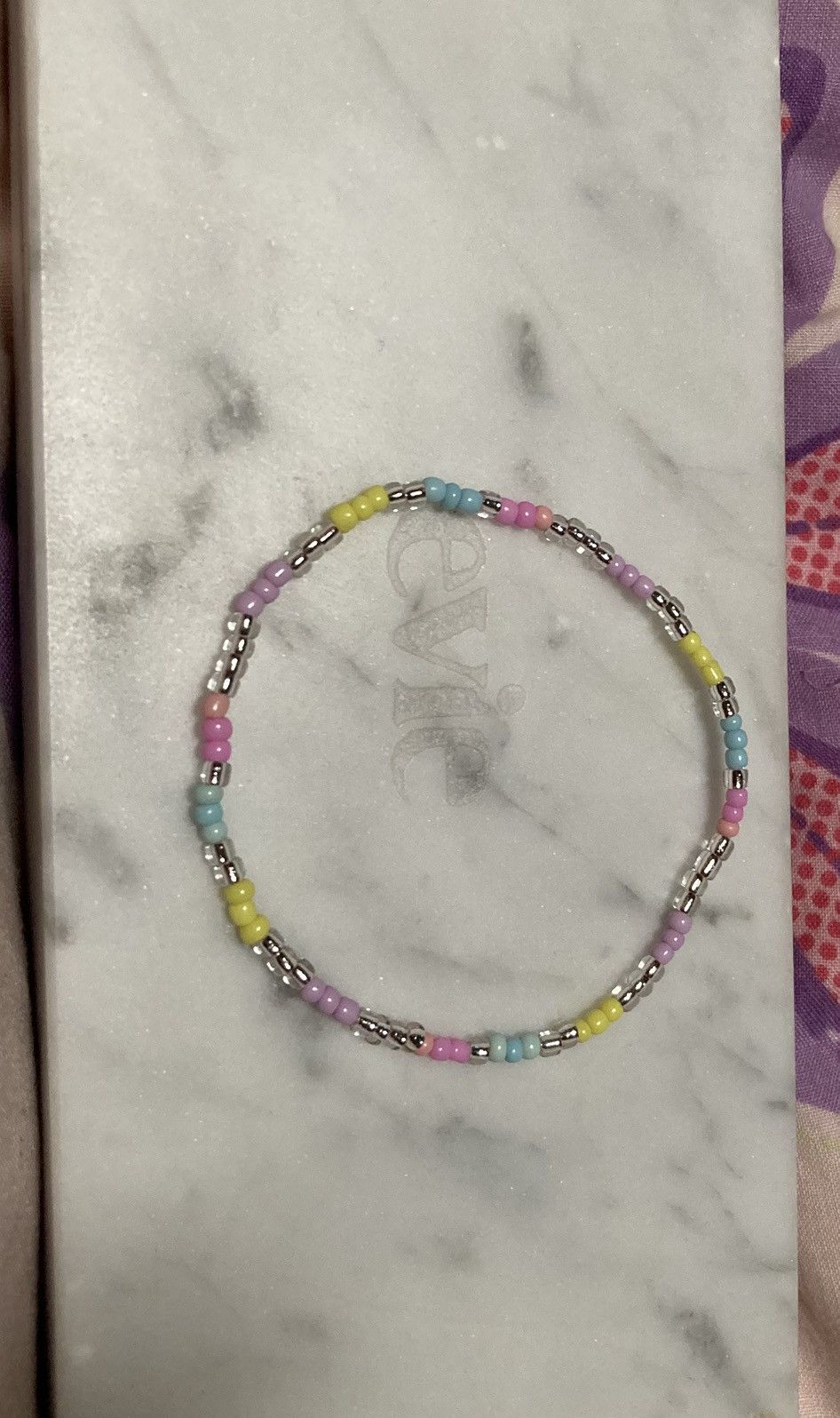 Other Pastel seed beaded and silver coloured bracelet Size ONE SIZE - 1 Preview