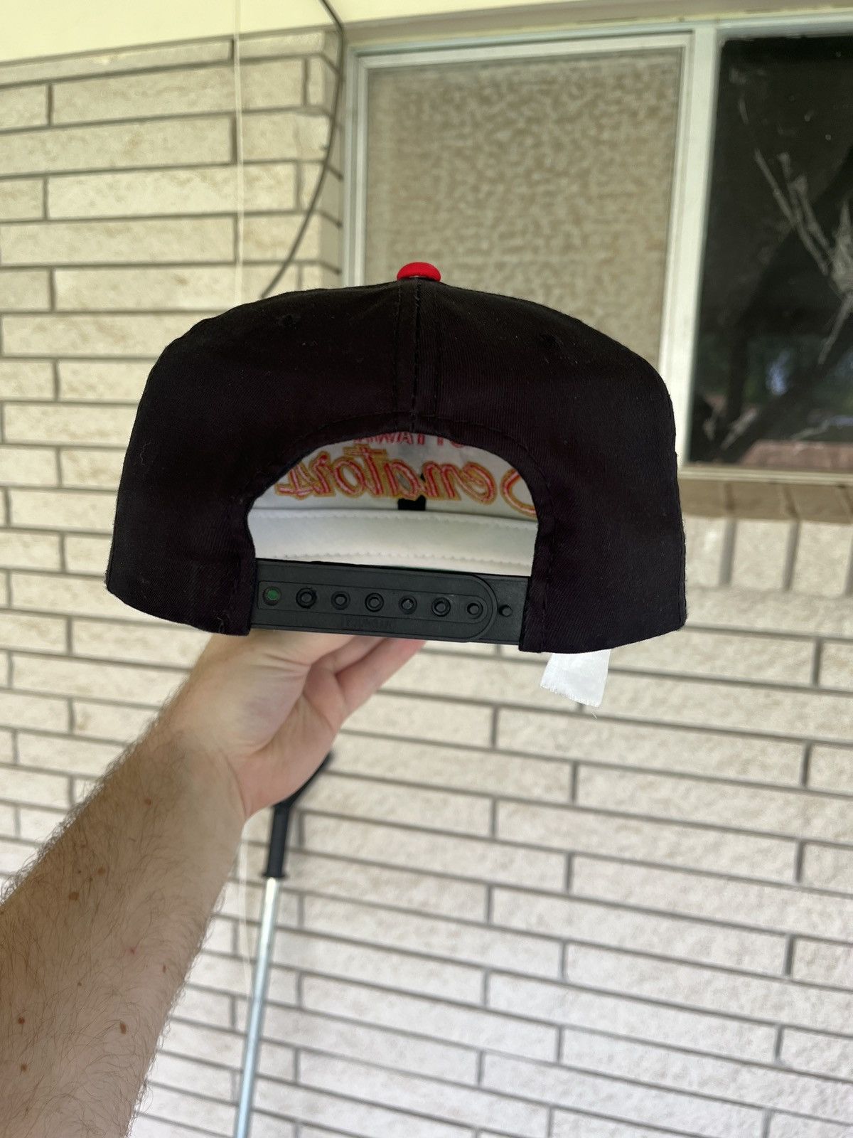 Sports Specialties Vintage 90’s Specialties Ottawa Senators NHL SnapBack Hat Size ONE SIZE - 3 Thumbnail