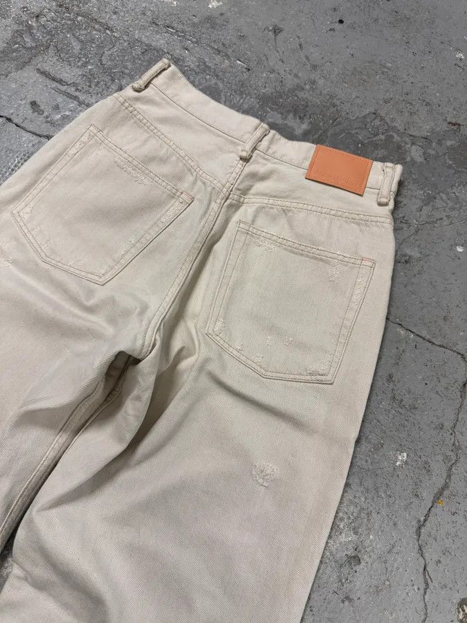 Acne Studios FW2022 Acne Studios White Destroyed Baggy White Denim Jeans Size US 39 - 12 Thumbnail