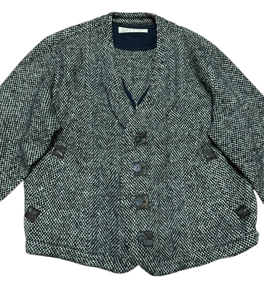 Issey Miyake ISSEY MIYAKE Sport Cropped Buttoned Tweed Women jacket Size L / US 10 / IT 46 - 1 Thumbnail