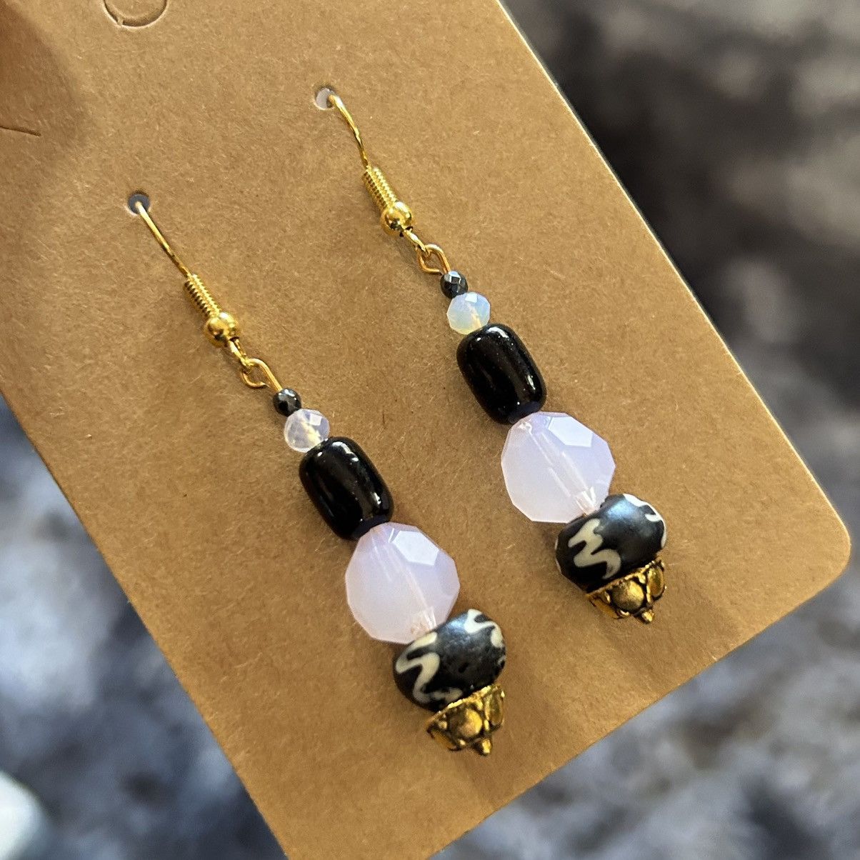 Handmade Handcrafted elegant vintage bead cat eye glass earrings Size ONE SIZE - 1 Thumbnail