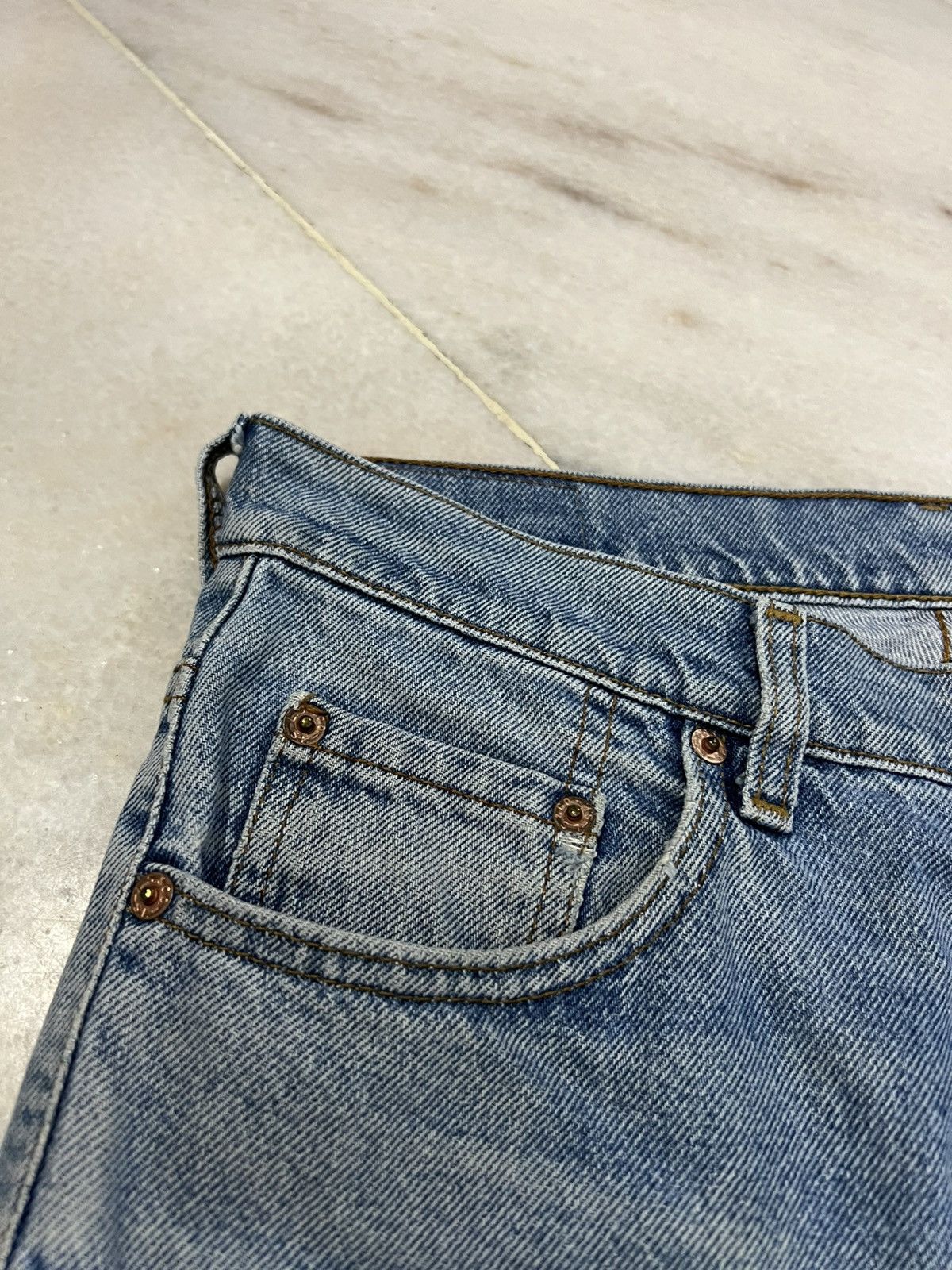 Japanese Brand × Levi's × Levi's Vintage Clothing 90’s Levis 616 Light Wash Distressed Jean Size US 29 - 6 Thumbnail