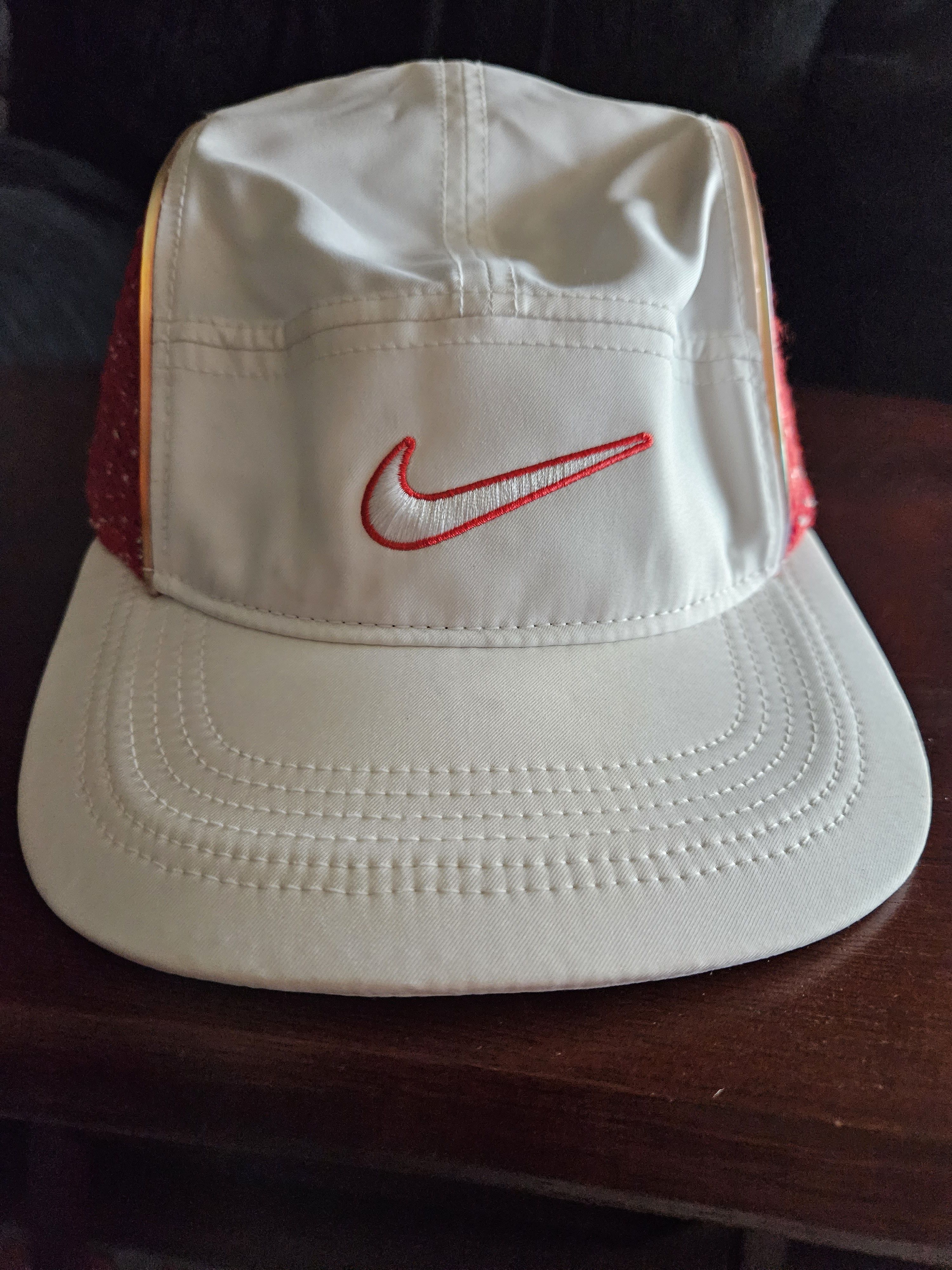 Supreme Supreme Nike Boucle Hat