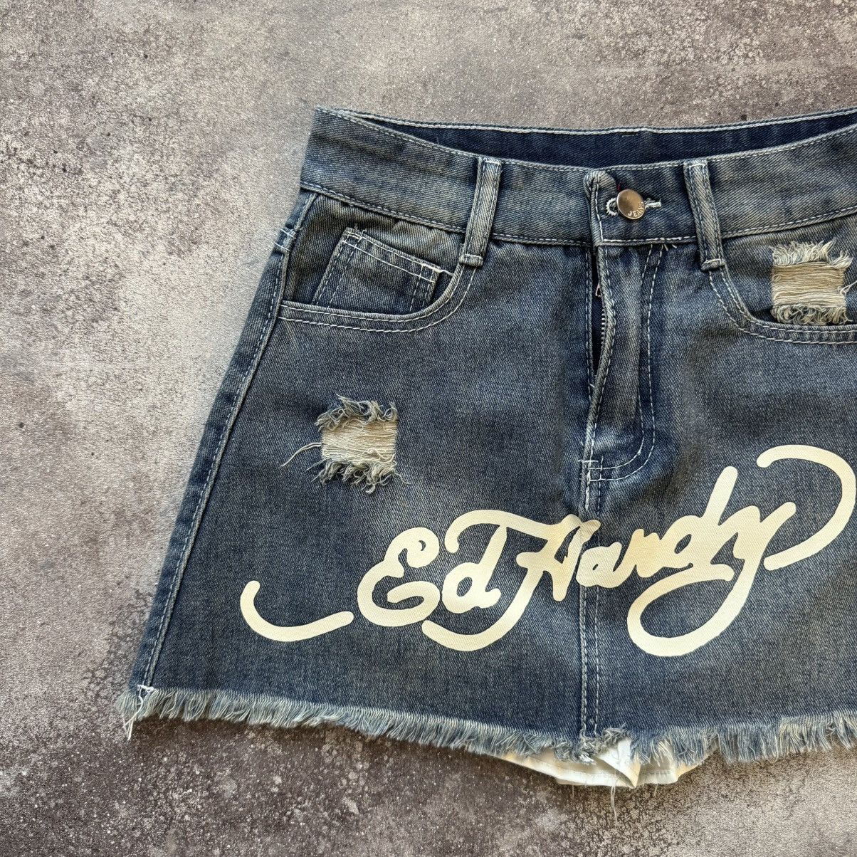 Japanese Brand Amazing Double Side Printed Y2K Mini Skirt (ed hardy style) Size 27" / US 4 / IT 40 - 5 Thumbnail