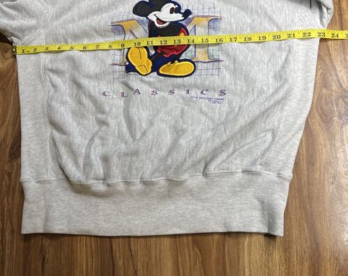 Mickey Mouse Mickey Mouse Sweatshirt Embroidered Classics Vintage Size US L / EU 52-54 / 3 - 6 Thumbnail