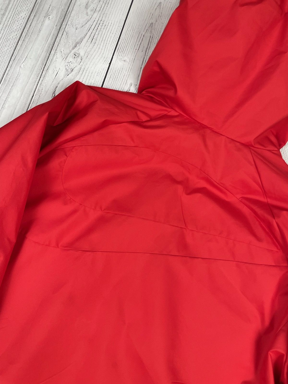Nike Vintage nike Croatia soccer jacket size M red rare Size US M / EU 48-50 / 2 - 9 Thumbnail