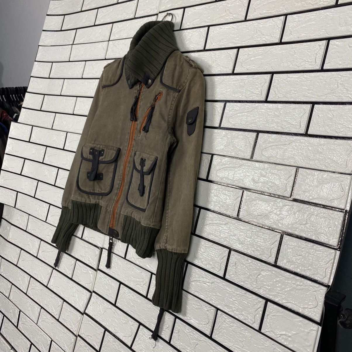 Japanese Brand 📌Cropped Bondage Parachute Biker Jacket Avirex Size US S / EU 44-46 / 1 - 3 Thumbnail