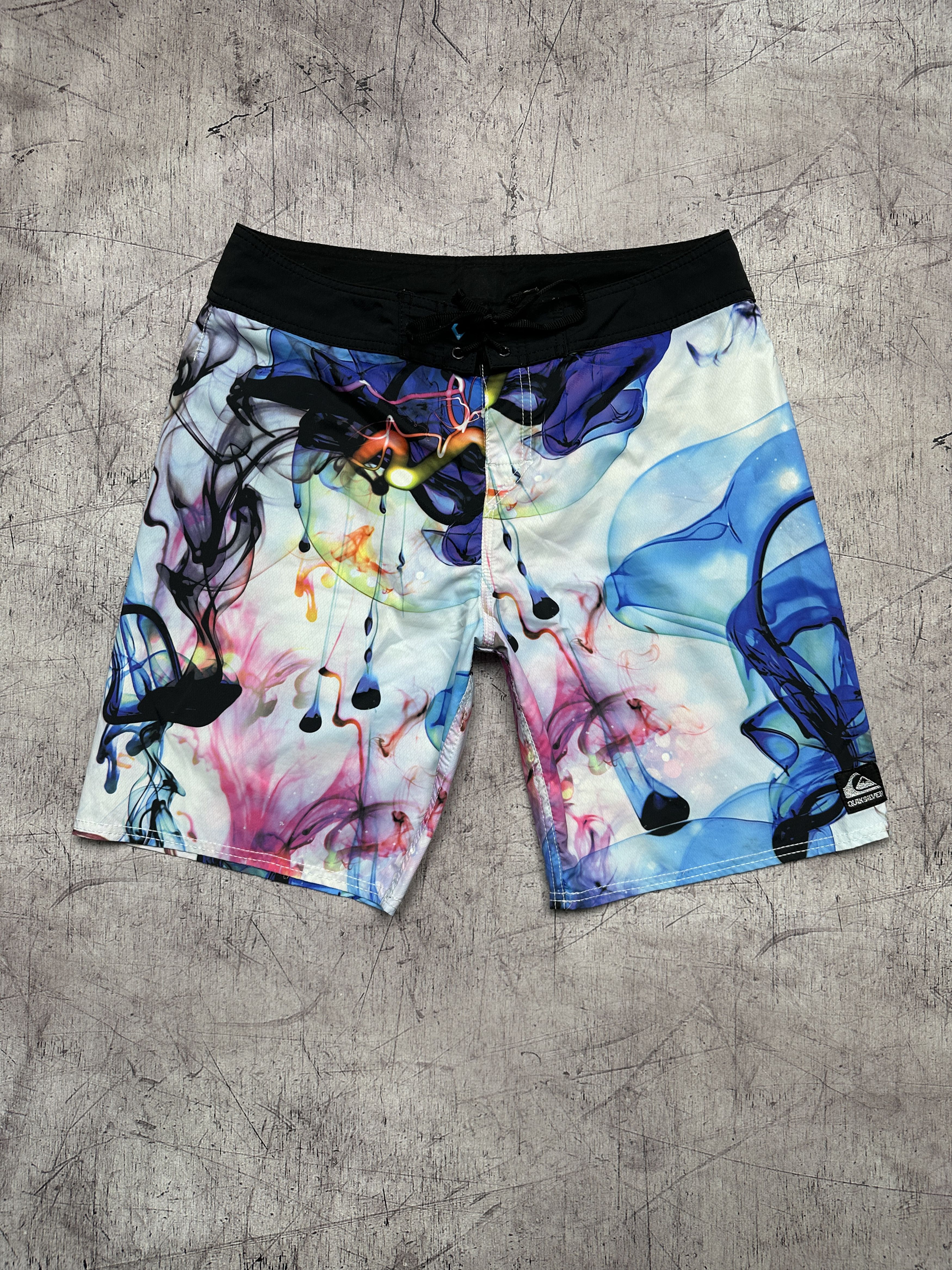 Quiksilver Quiksilver Vintage Surf Style Swimming Shorts Size US 33 - 1 Thumbnail