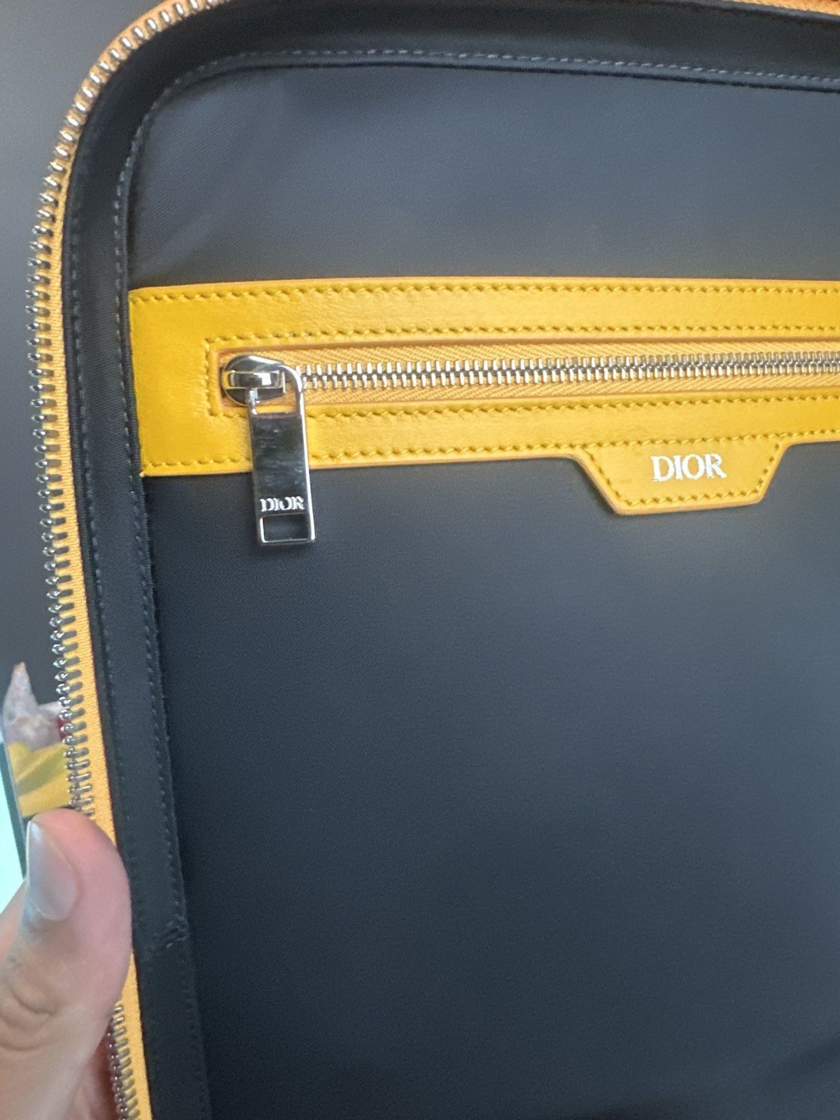 Dior *Final Price Drop* DIOR MEN Oblique Travel Bag Size ONE SIZE - 15 Thumbnail