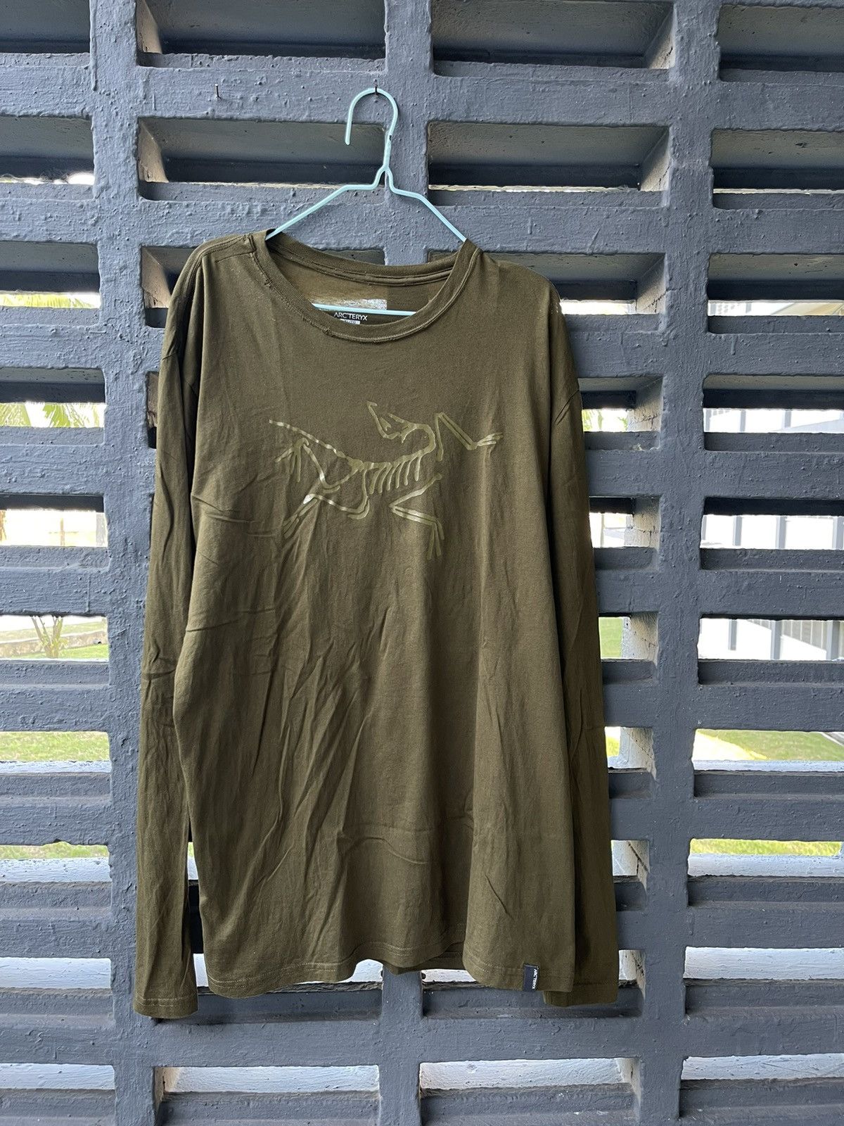 Arc'teryx Arc’teryx long sleeve shirt📸 Size US XL / EU 56 / 4 - 1 Thumbnail