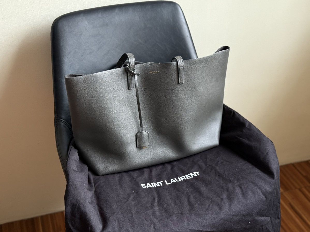 Saint Laurent Paris Saint laurent paris e/w leather tote bag Size ONE SIZE - 1 Thumbnail