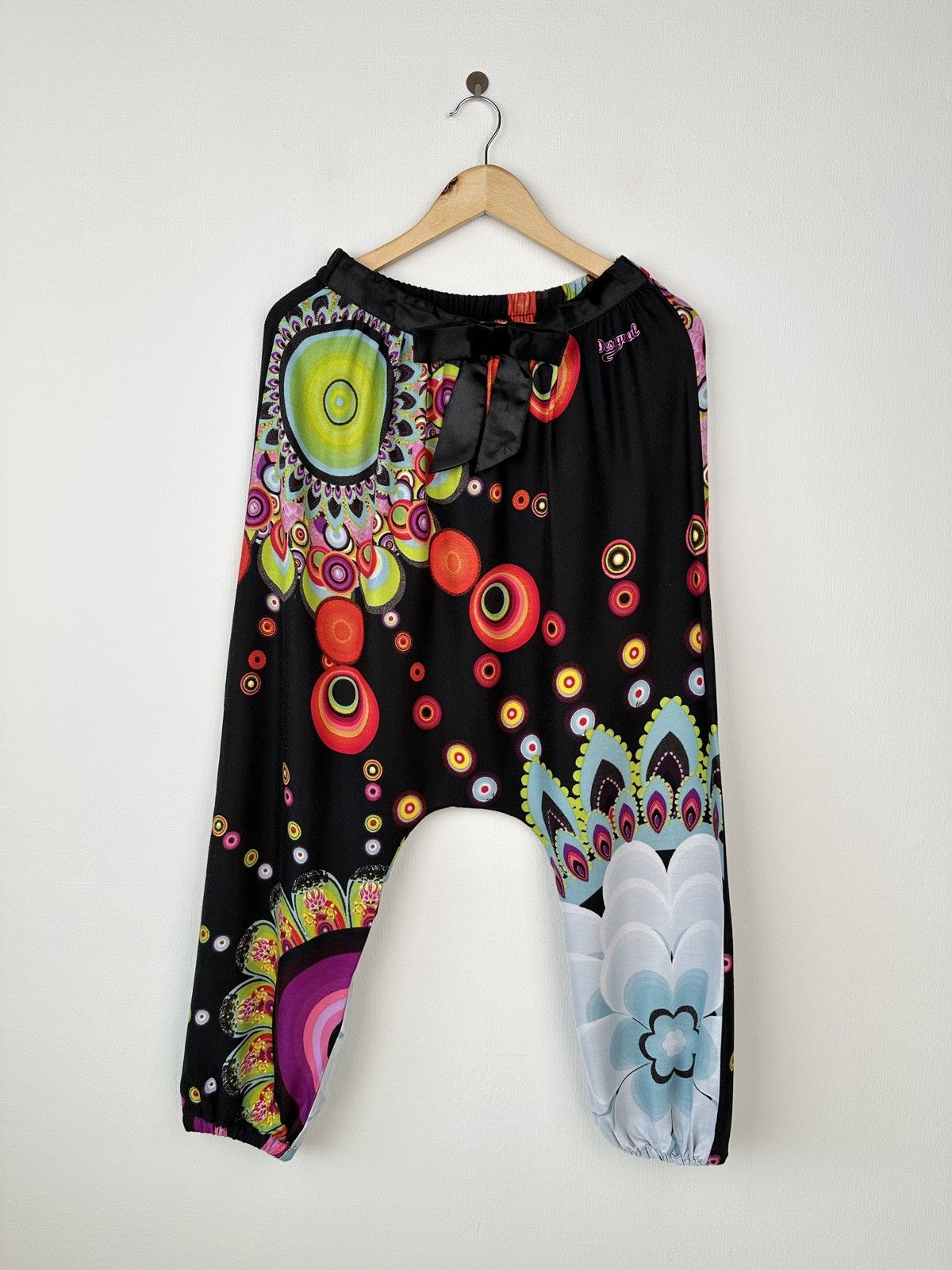 Desigual DESIGUAL Japanese Harem Drop Crotch Multicolor Pants Size 28" / US 6 / IT 42 - 1 Thumbnail