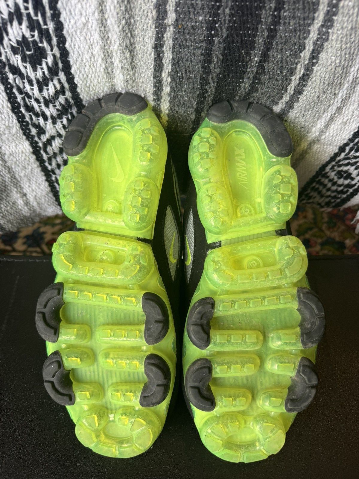 Nike Air VaporMax 97 'Neon' Size US 9 / EU 42 - 4 Thumbnail