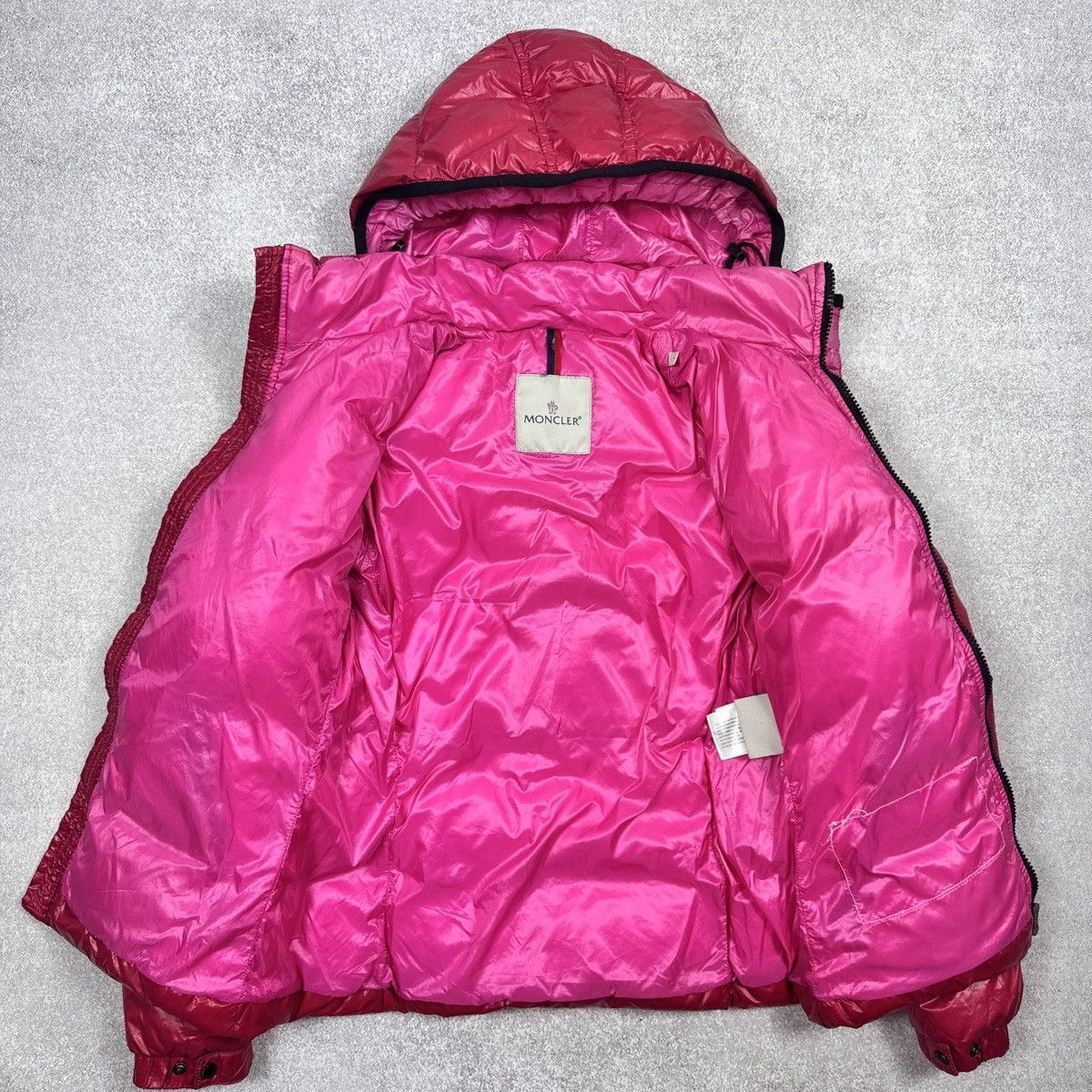 Moncler Women`s Moncler Badia Red Puffer Hooded Jacket Size 1 / S Size S / US 4 / IT 40 - 3 Thumbnail