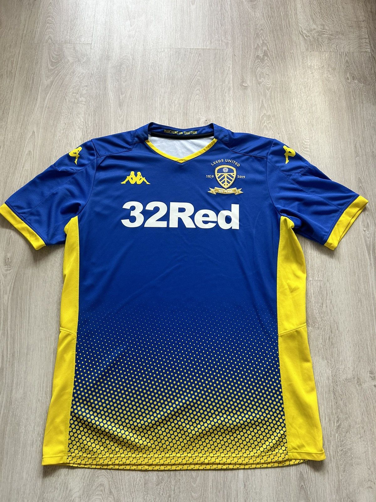 Kappa Kappa Jersey FC Leads United 2019 away shirt size XL Size US XL / EU 56 / 4 - 1 Thumbnail