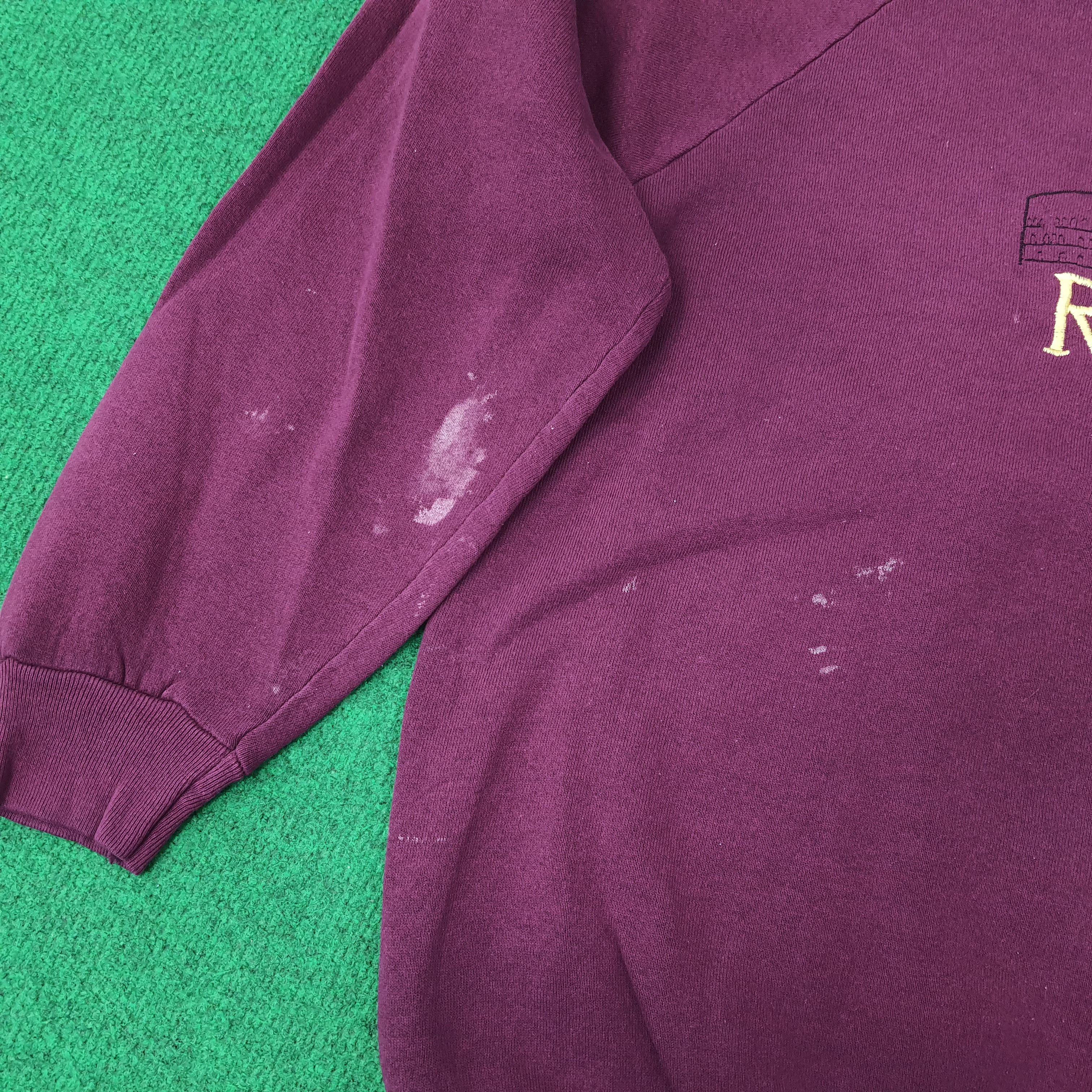 Vintage Vintage ROMA Italia Embroidered Sweatshirt C263N9 Size US L / EU 52-54 / 3 - 9 Thumbnail