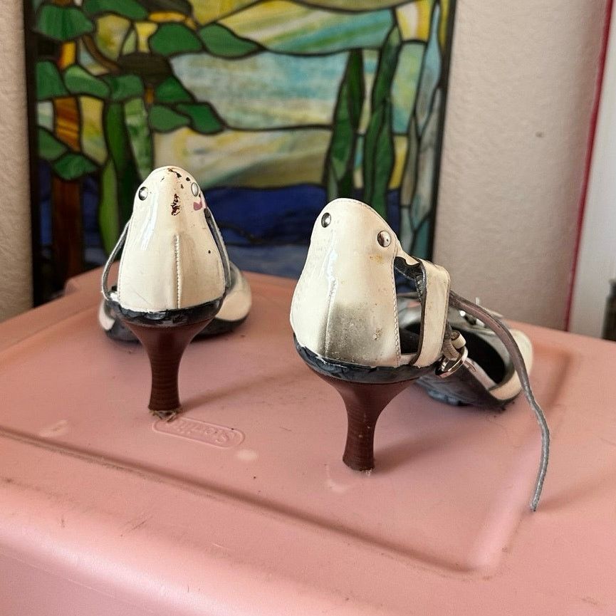 Other no brand white strappy stiletto heels open toed Size US 9 / IT 39 - 2 Thumbnail